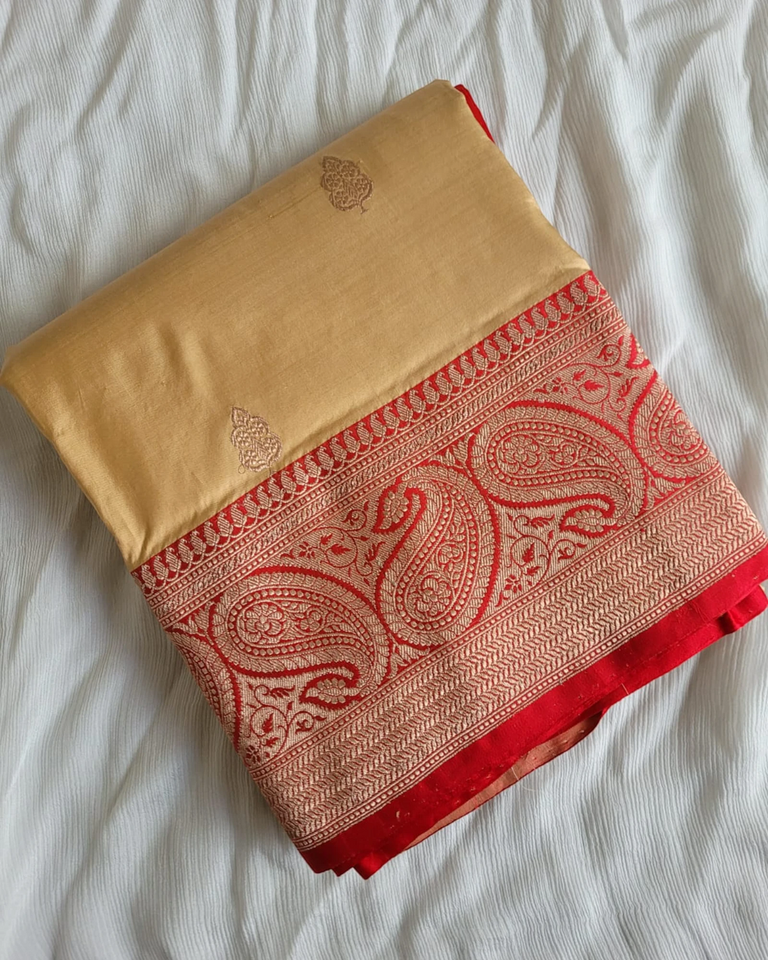 Ivory Katan Banarasi Saree