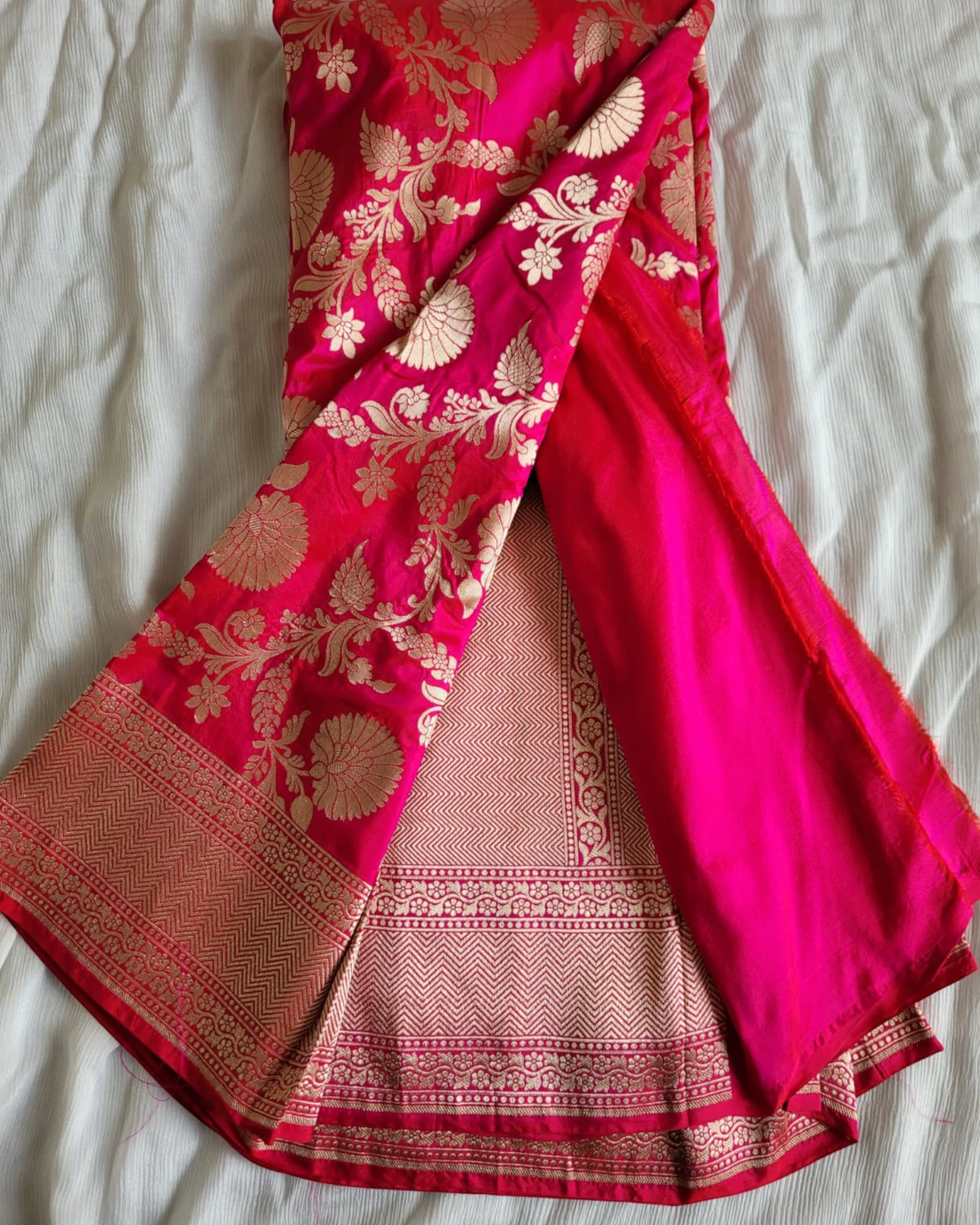 Pink Jaal Banarasi Saree