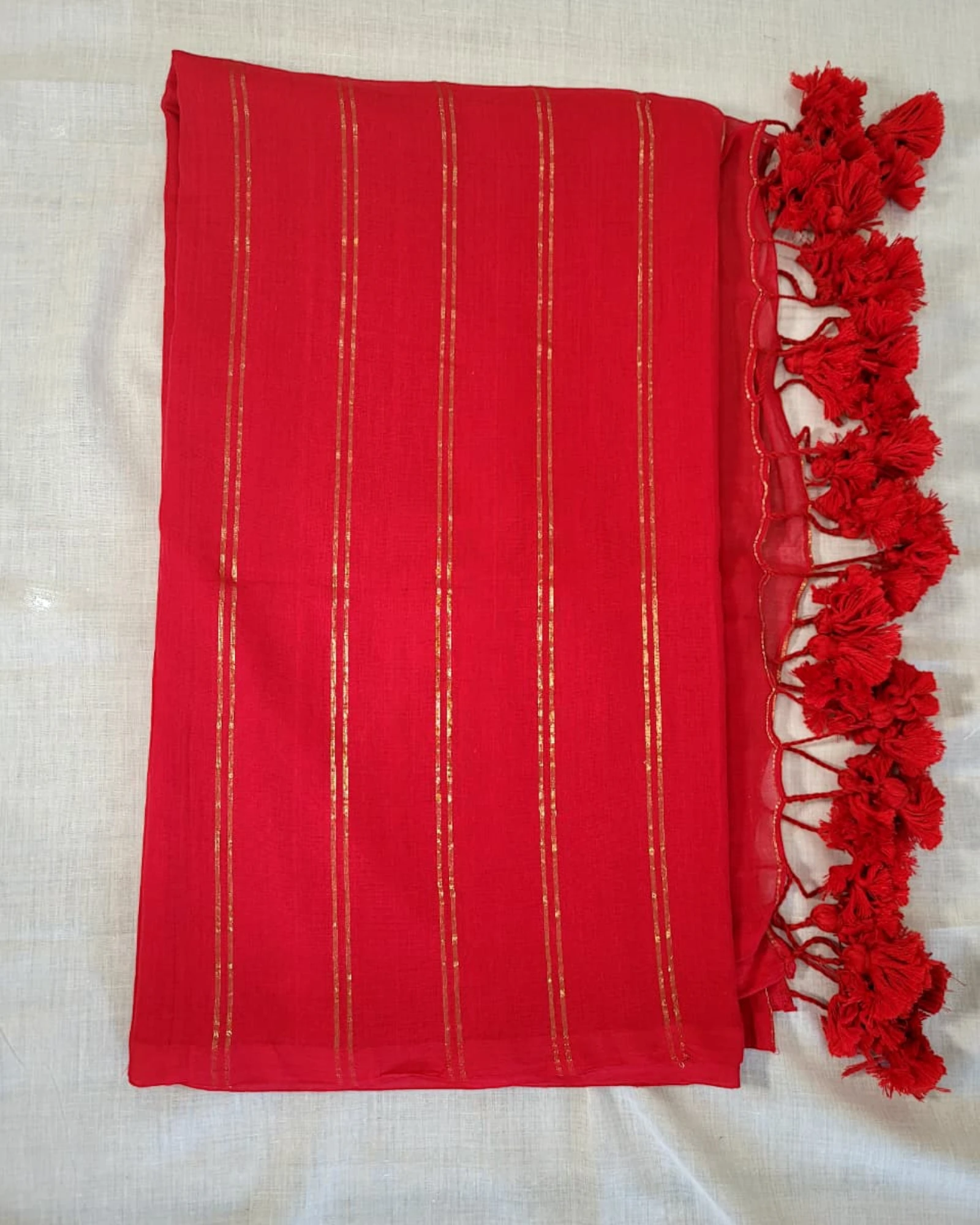 Red2 Nidhi Mul Saree