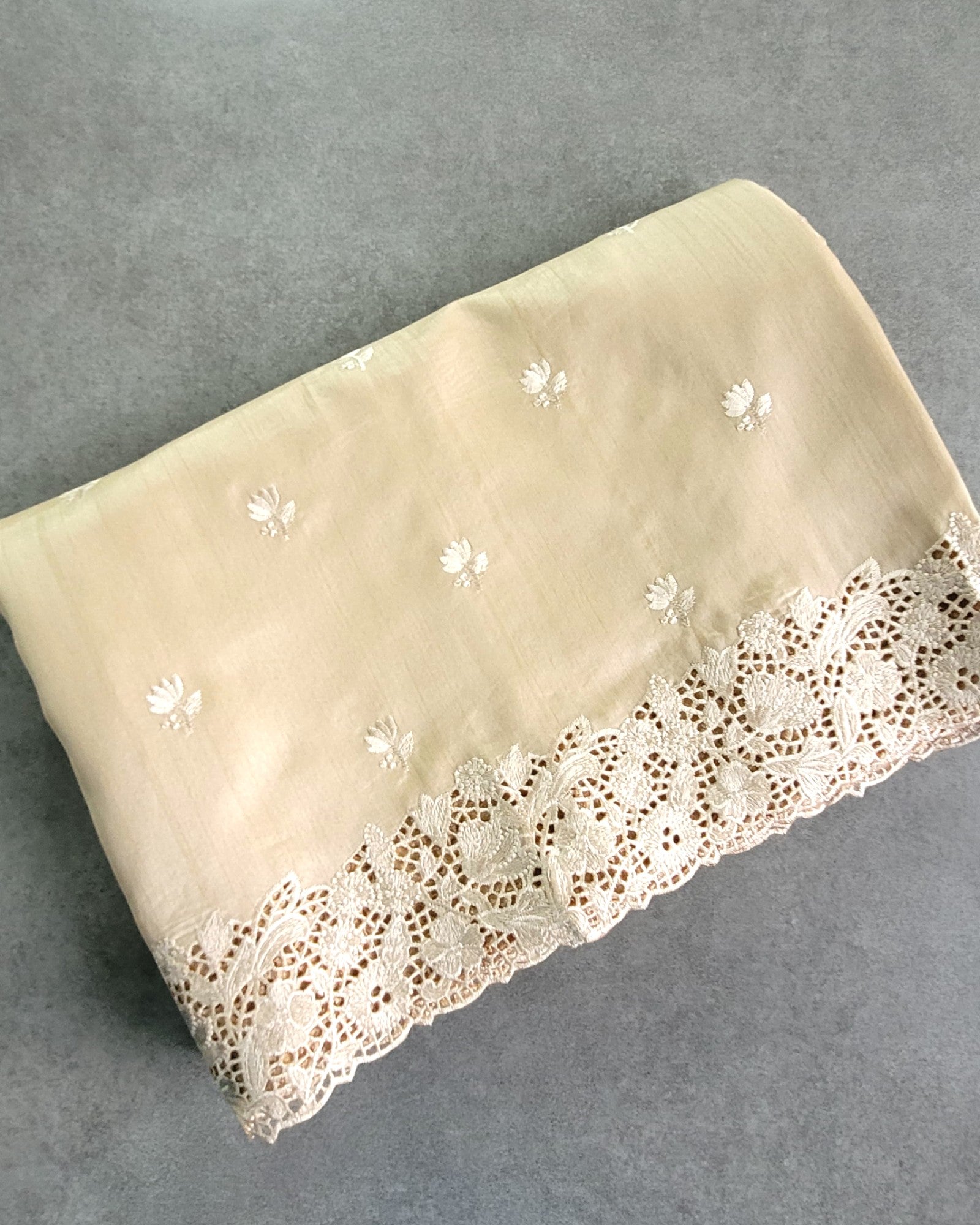 Ivory Mahi Tussar saree