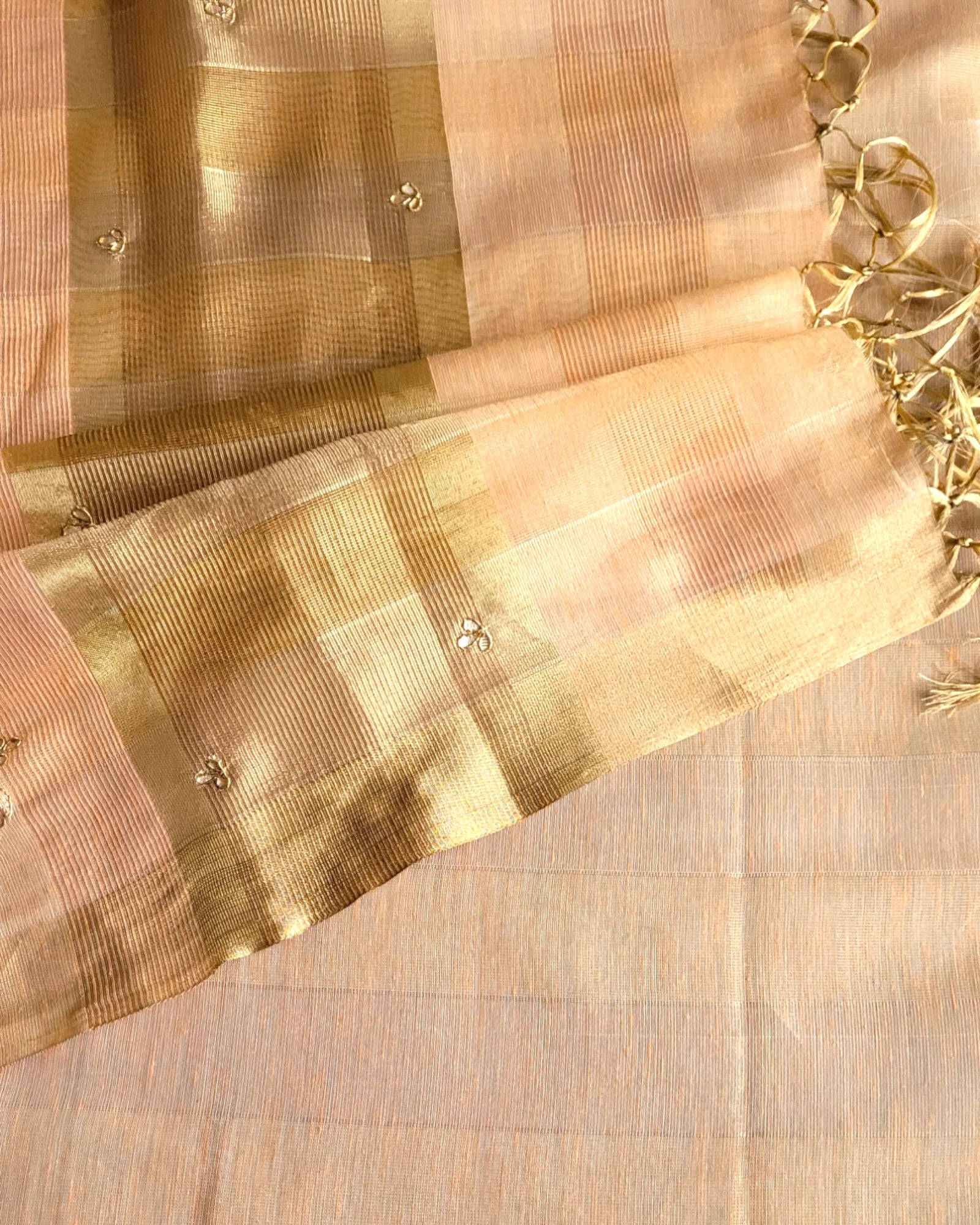 Cream Chandani Linen Saree