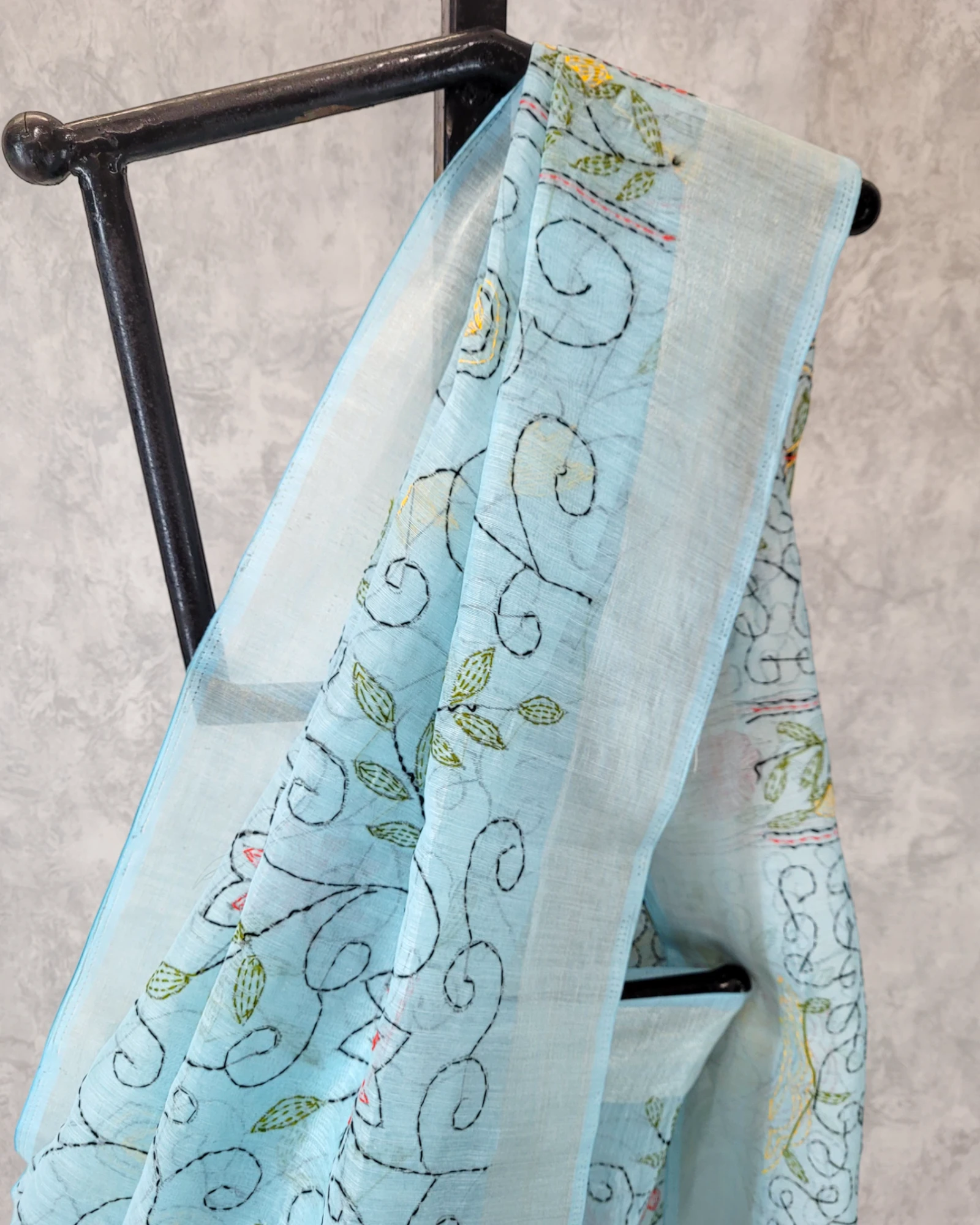 Blue Trikona Linen Saree