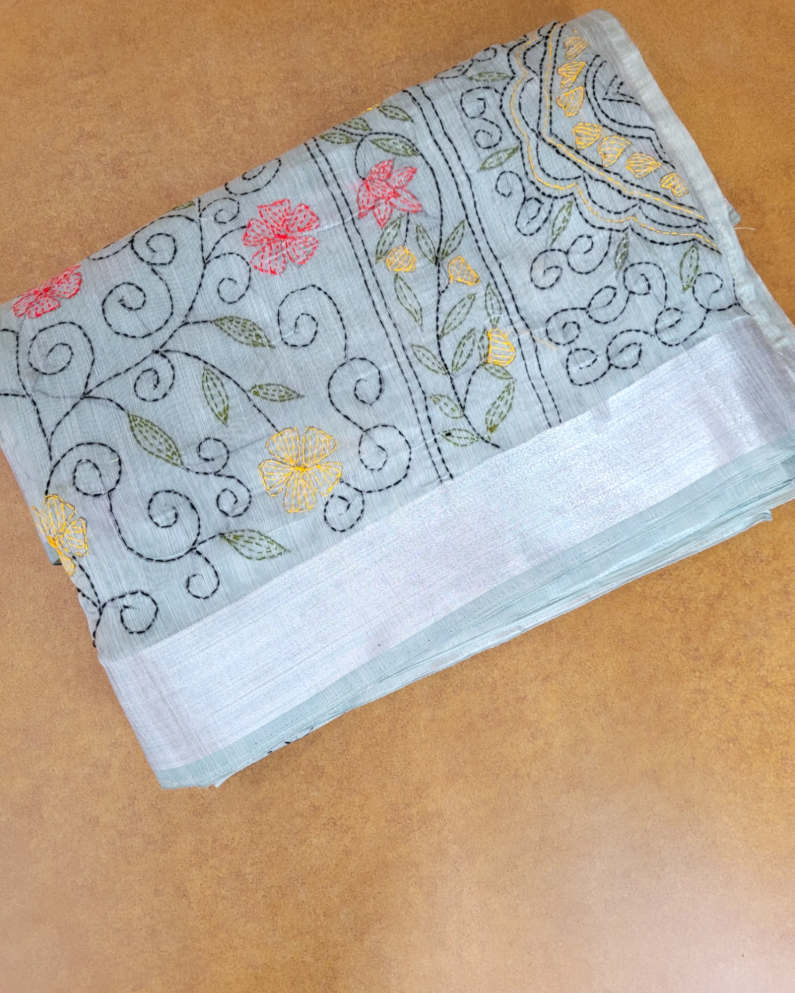 Green Trikona Linen Saree