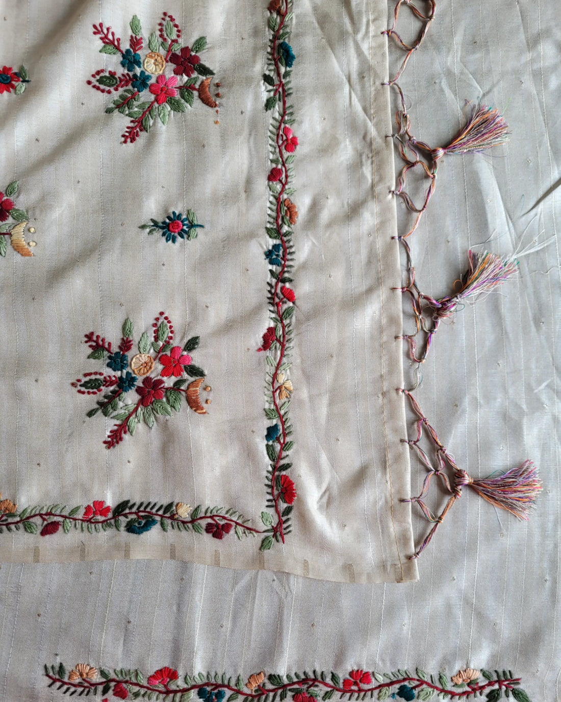 White Geet Handwork Saree