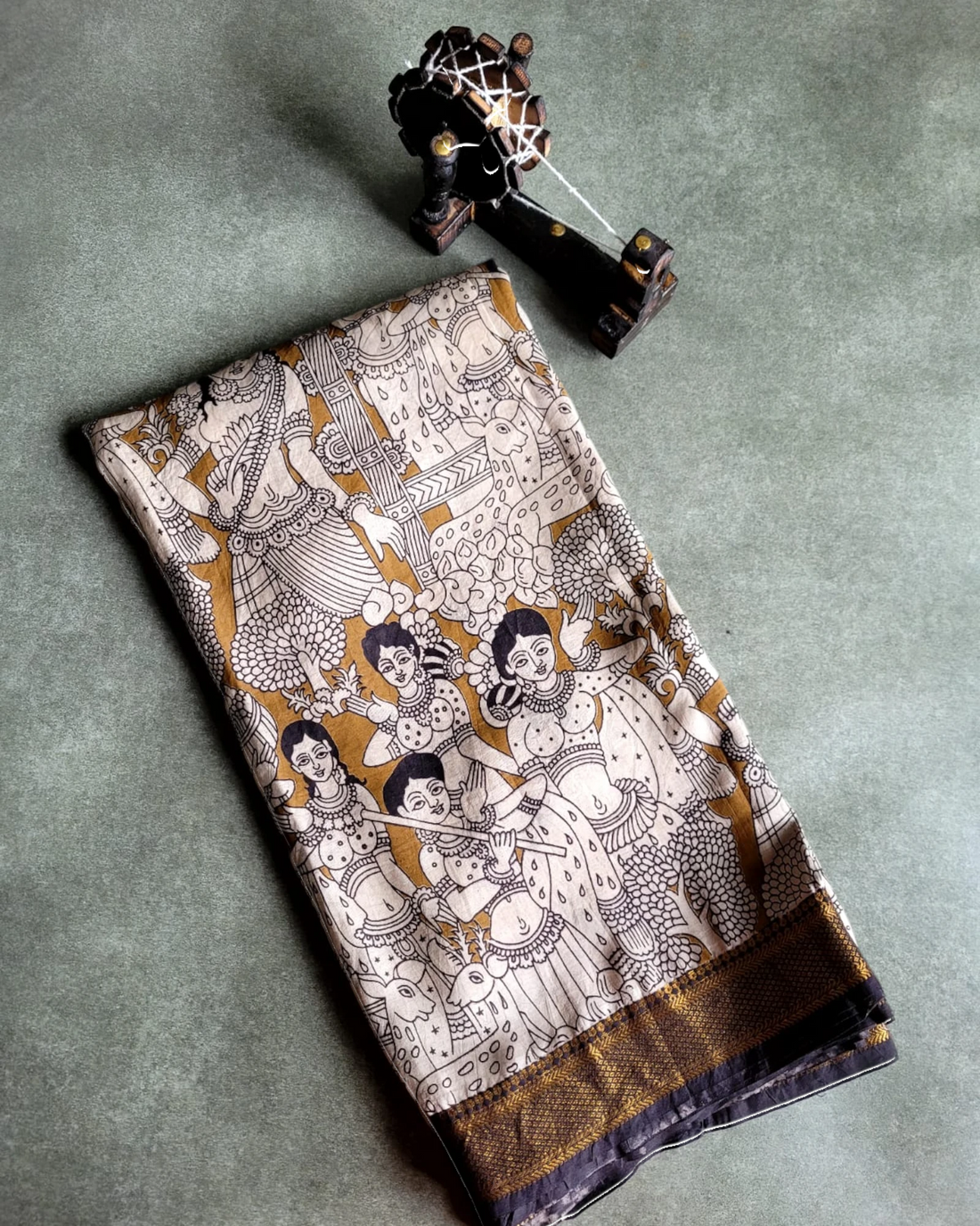 Offwhite Raha Kalamkari saree