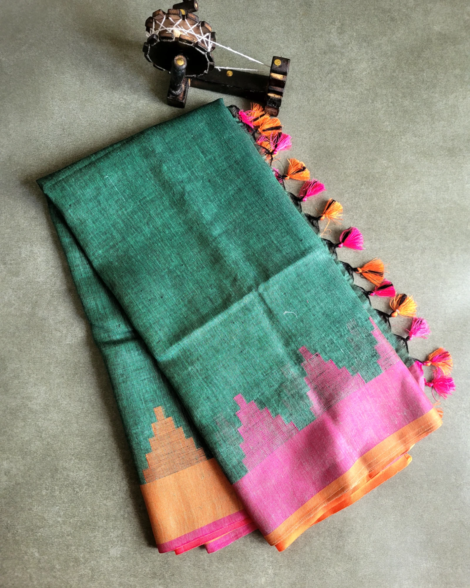 Green Mandira Linen Saree