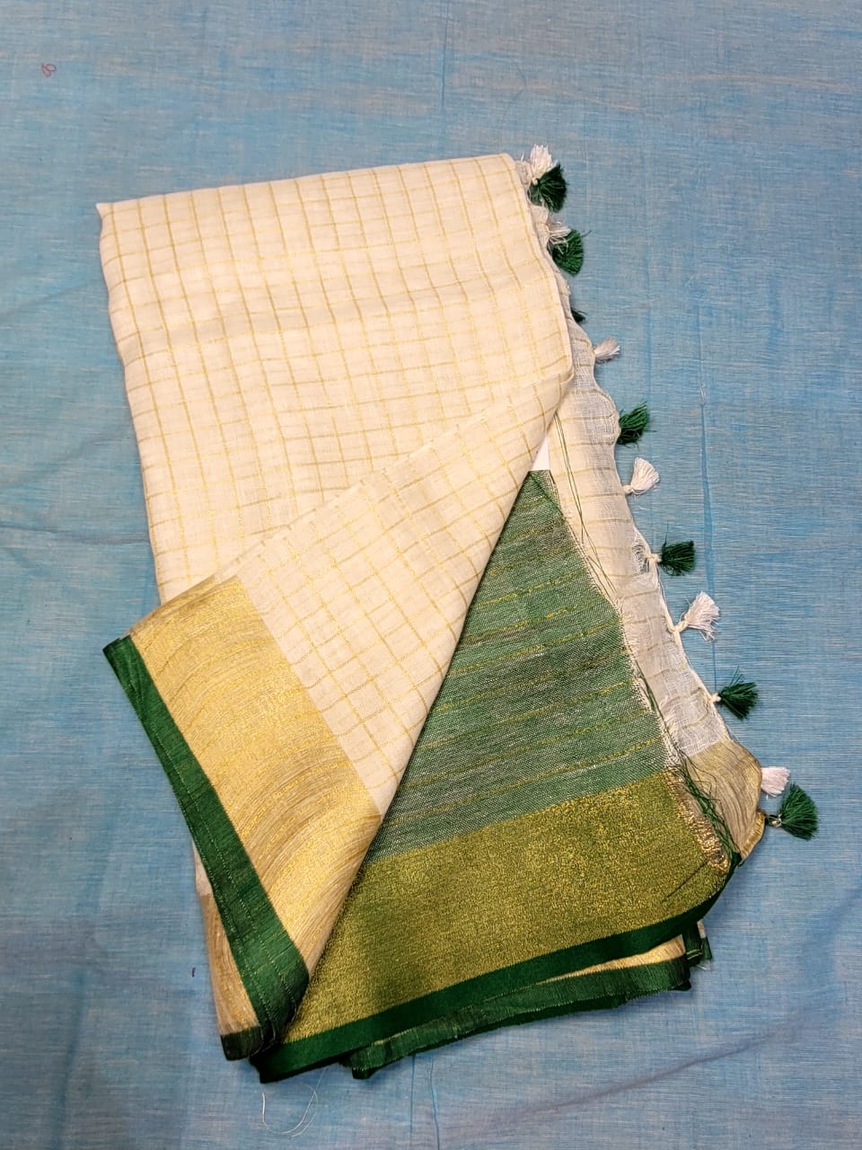 Green Shwetha3 Linen saree