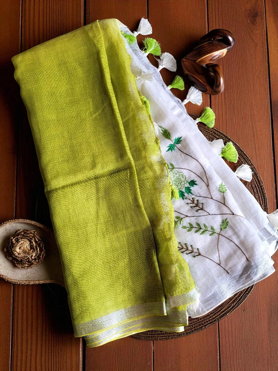 Green Swarna Linen Saree