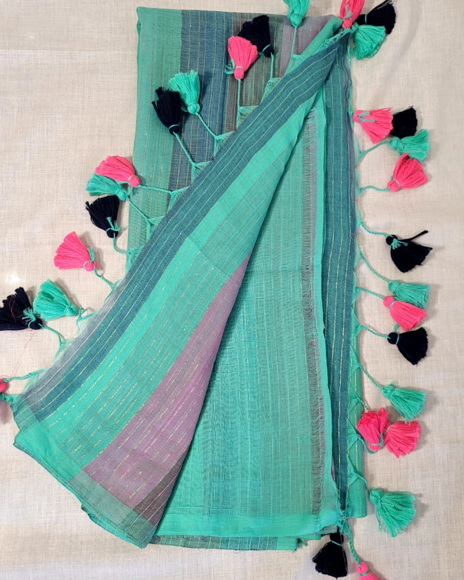 Multicolour Nidhi Mul Saree(zari)