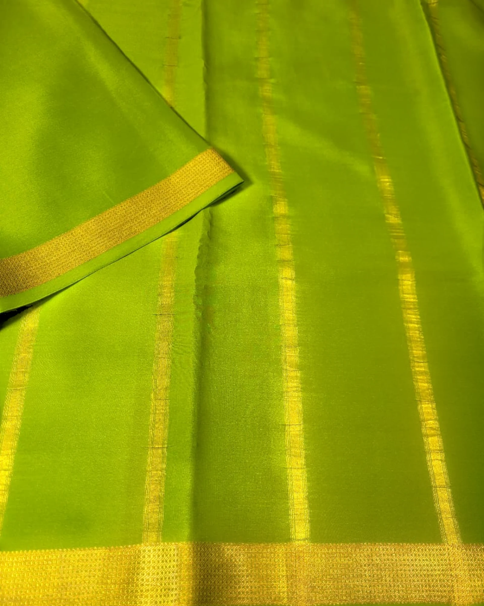 Green Gatti Border Mysore Silk Saree