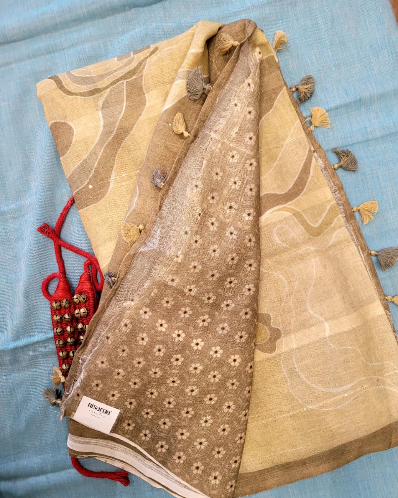 Brown Pushpa Linen Saree