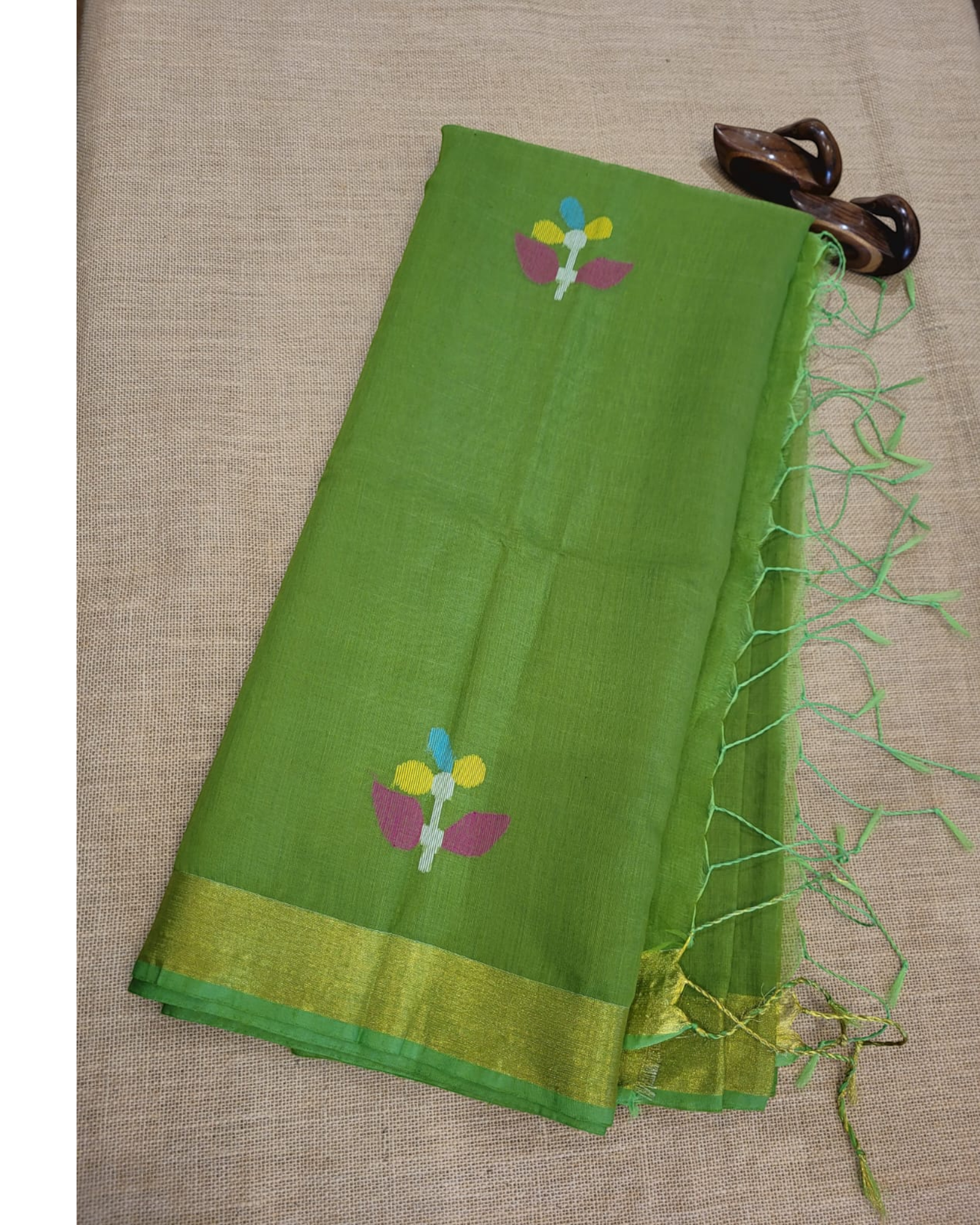 Green Maslin Jamdani Saree