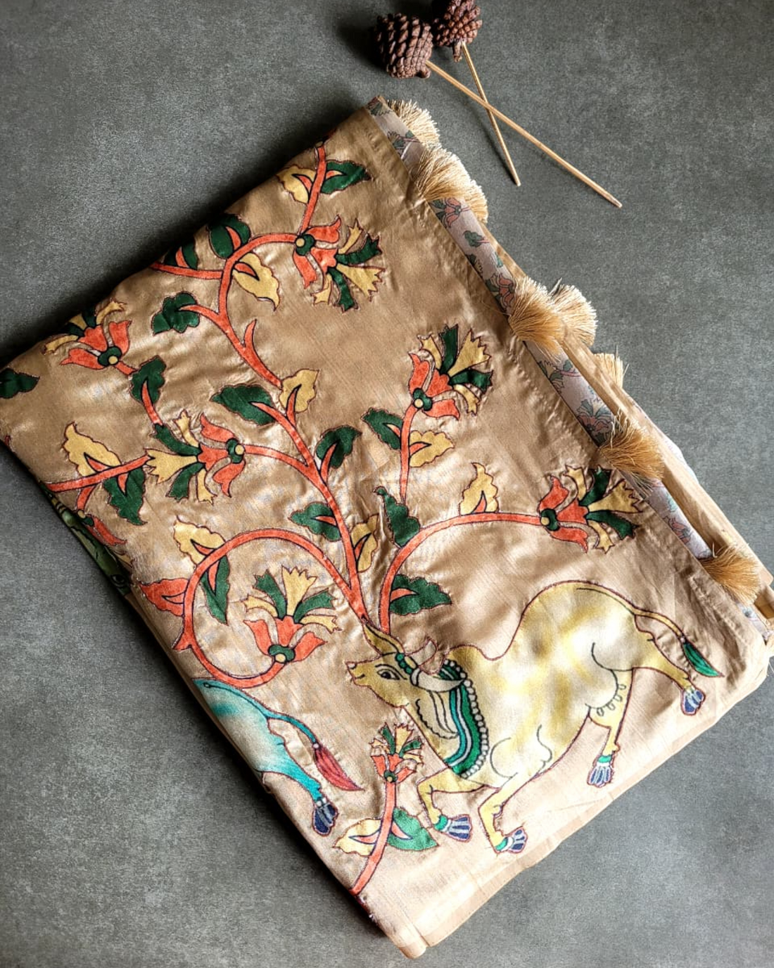 Cream Semi Tussar Applique Saree ST001