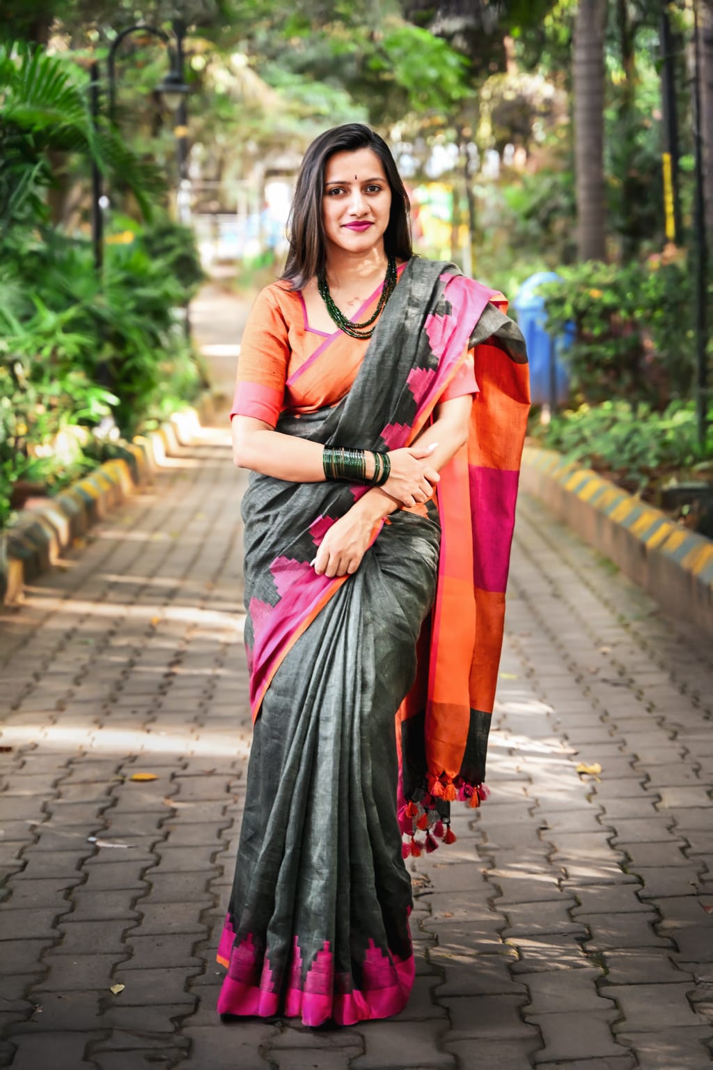 Green Mandira Linen Saree