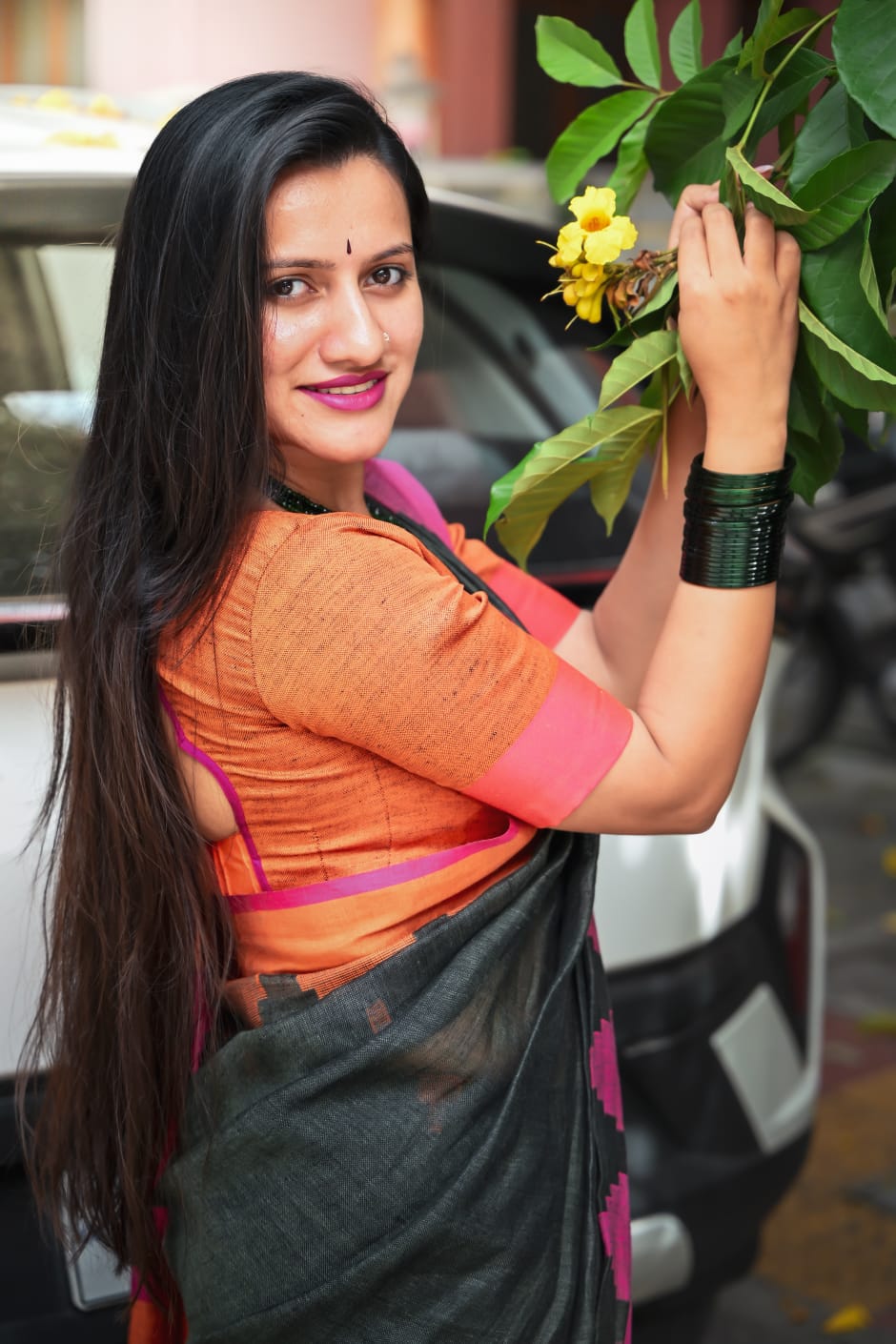 Green Mandira Linen Saree