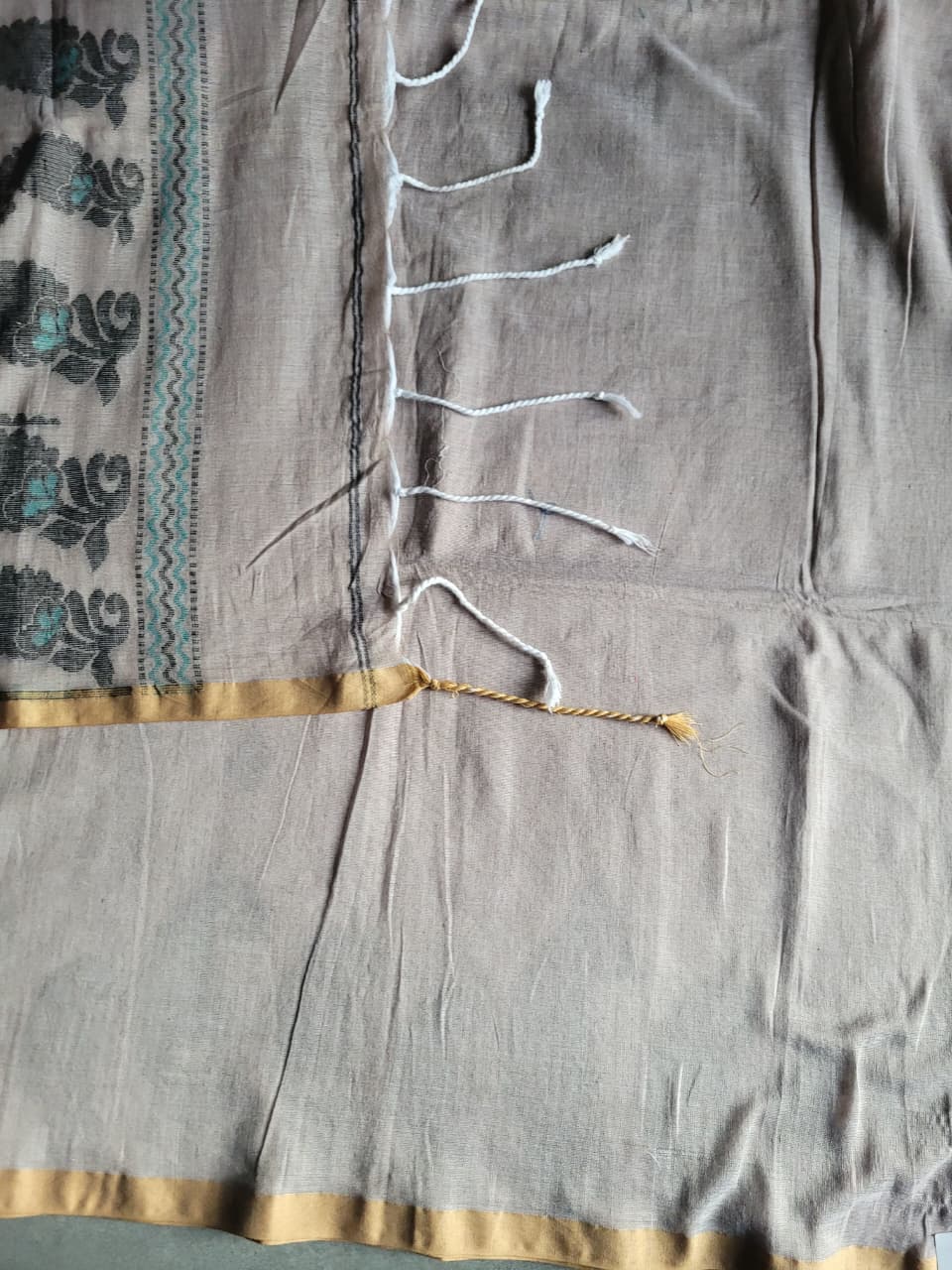 White Cotton Jamdani Saree CS002