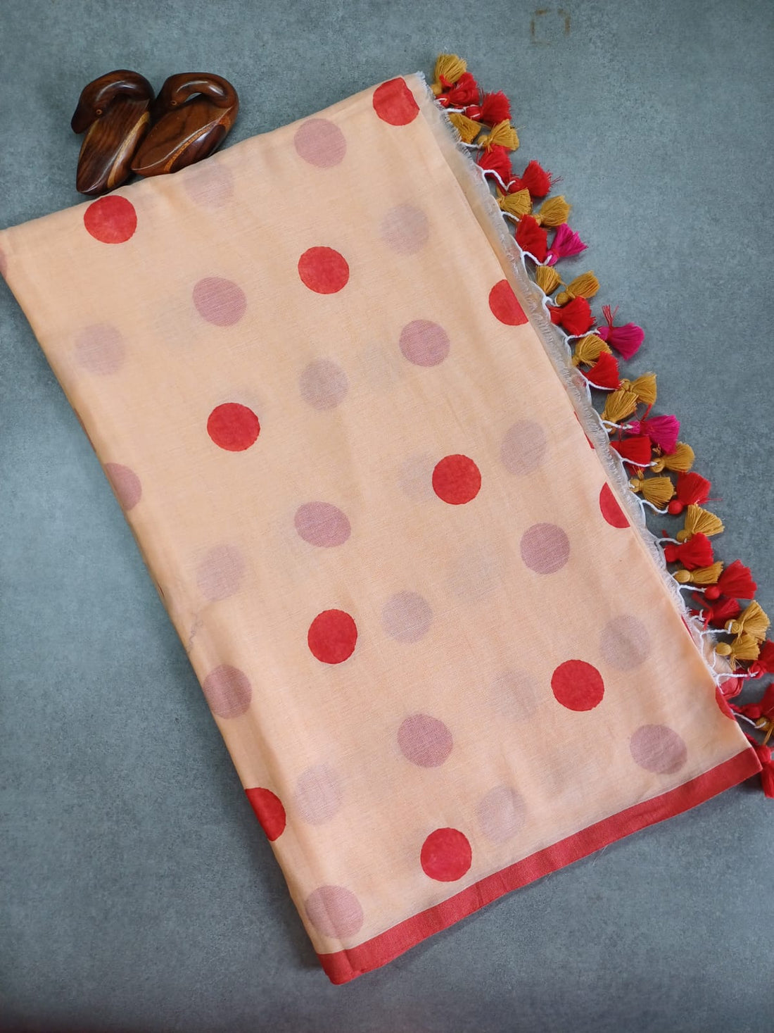 Cream Mul Saree CS003