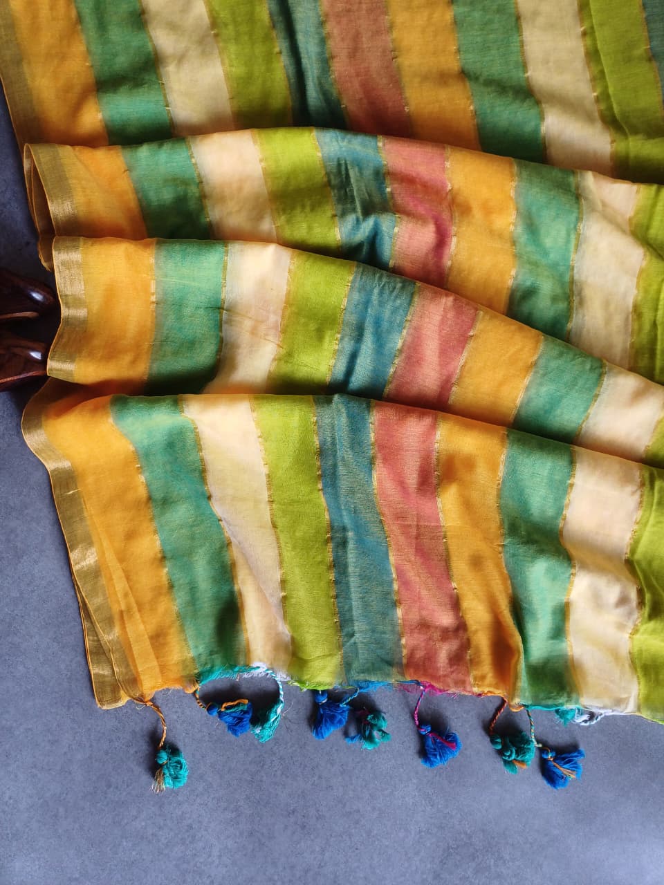 Multicolor Mul Saree CS005