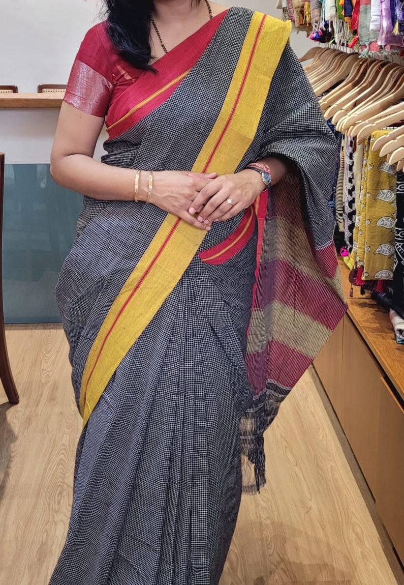 Hampa Pattedanchu Saree