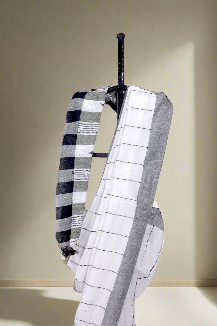 White kathaa linen saree