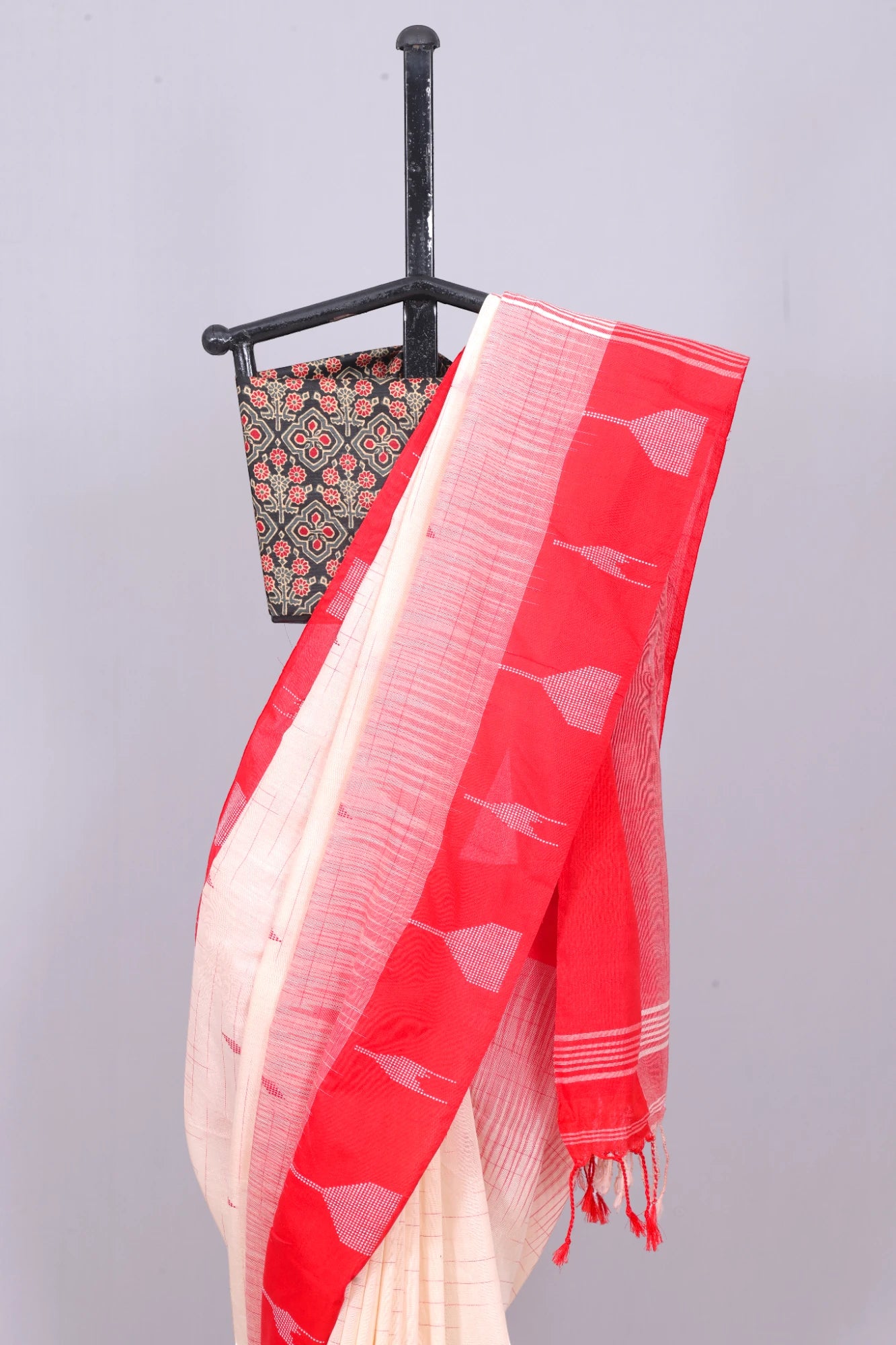 Ivory Aparna Cotton Saree