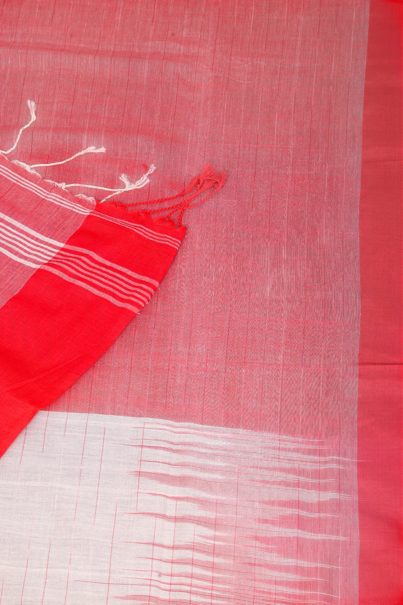 Ivory Aparna Cotton Saree