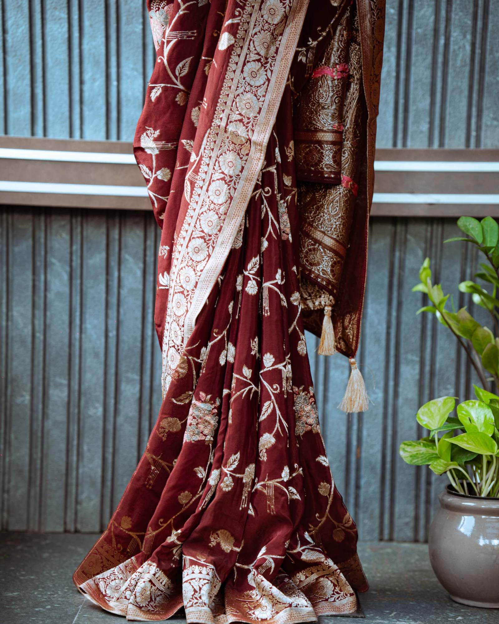Maroon Nirvi Banarasi Crepe Saree