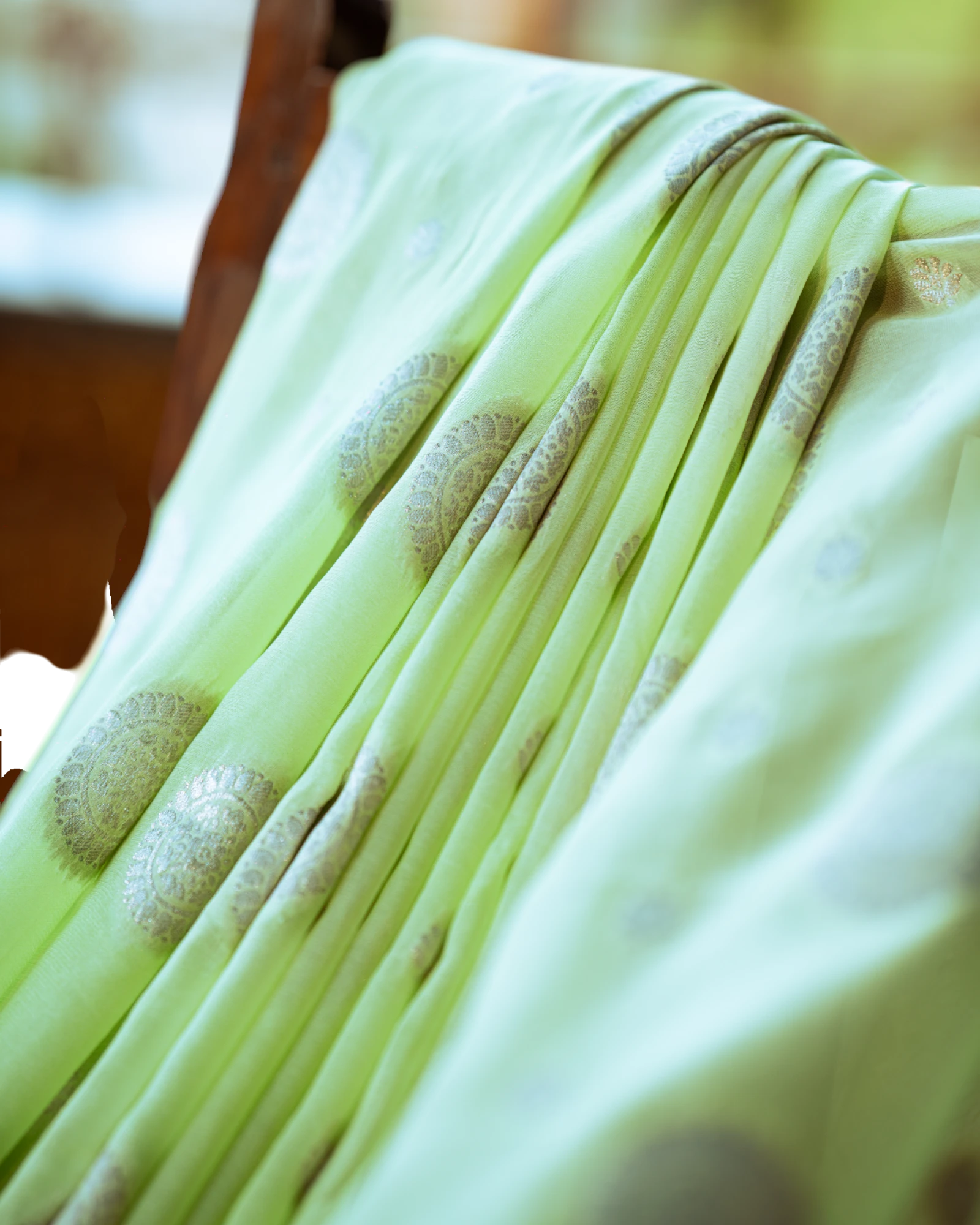 Mint2 Bahaar Banarasi Georgette Saree
