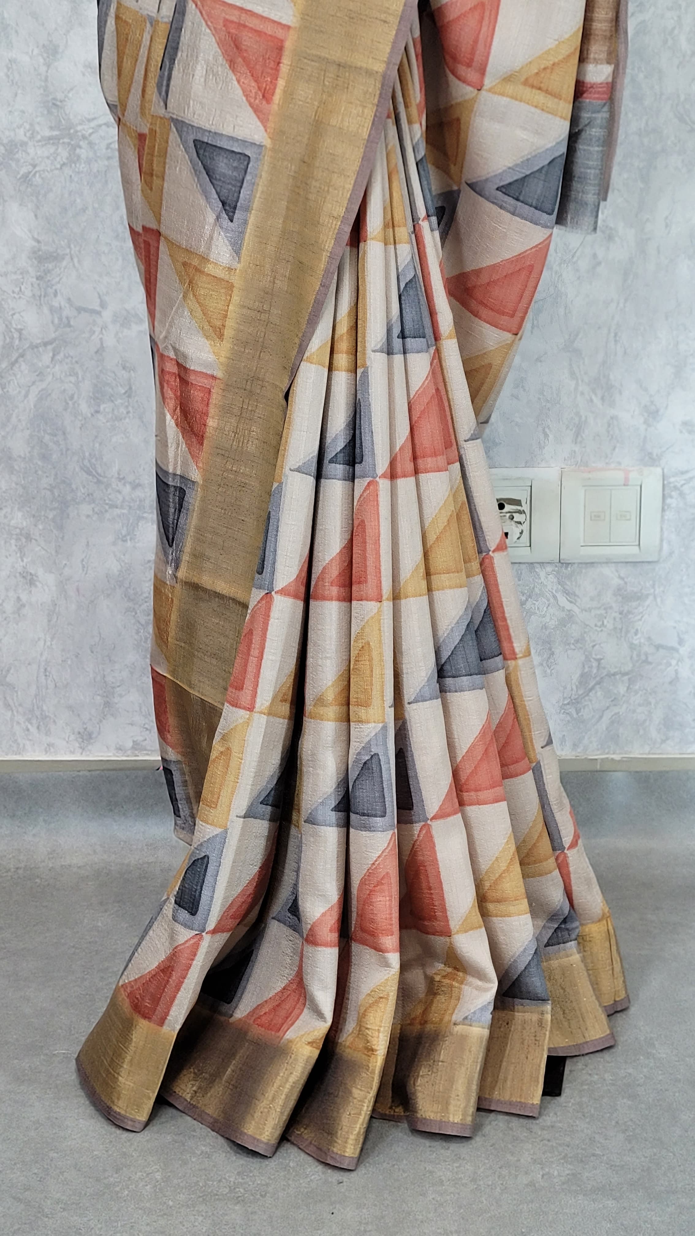 Multicolour Lotus Tussar Saree
