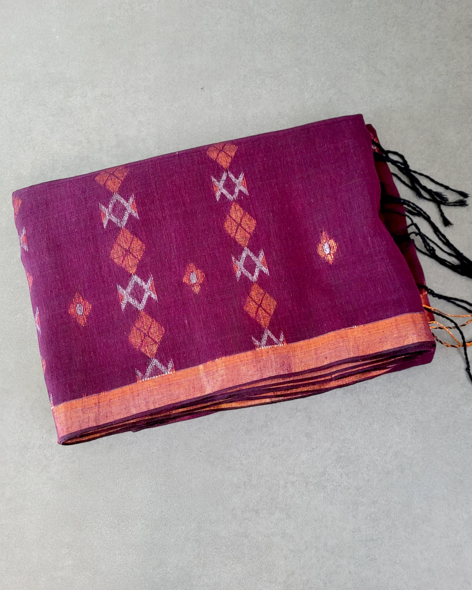Maroon Lata Linen Saree
