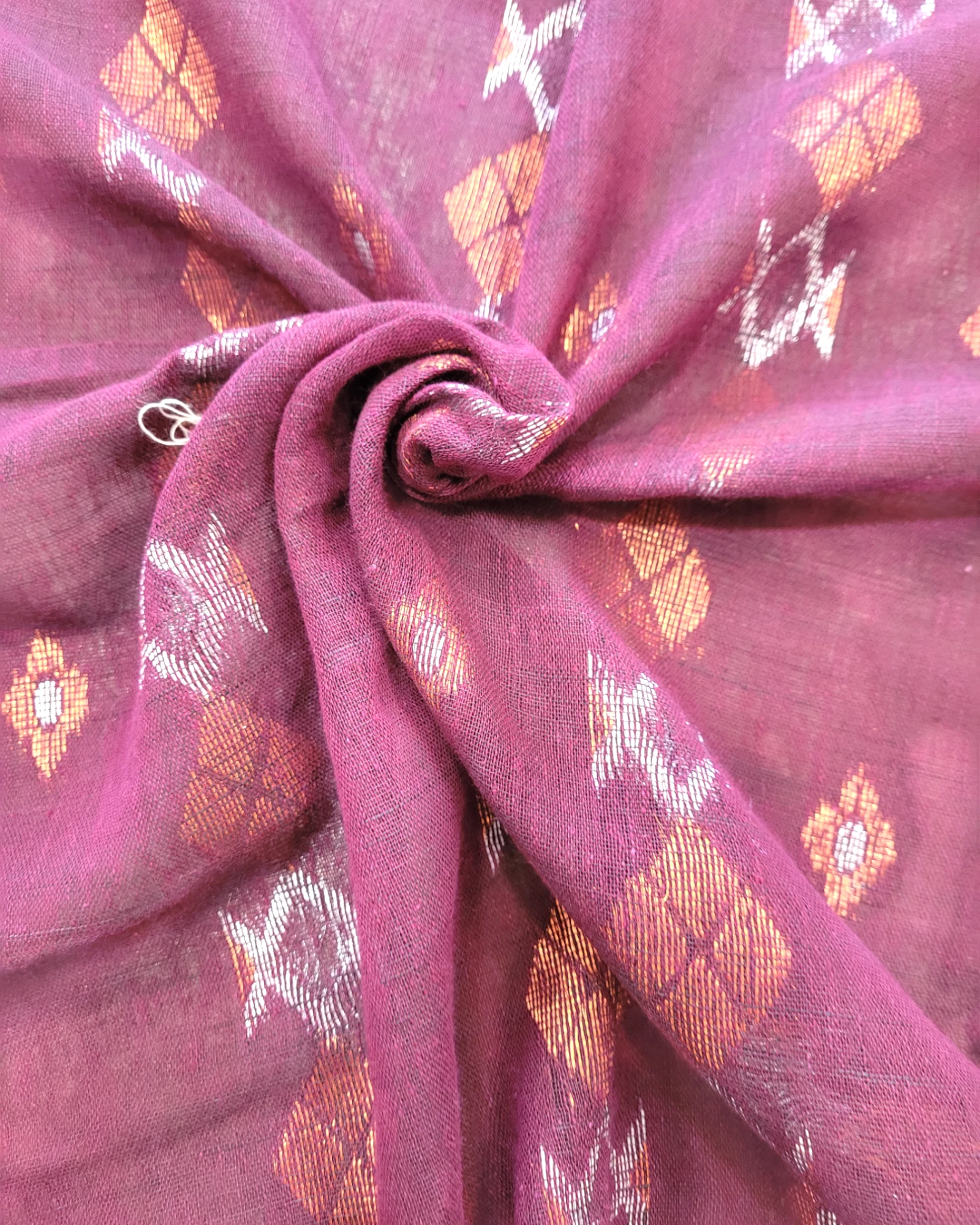 Maroon Lata Linen Saree
