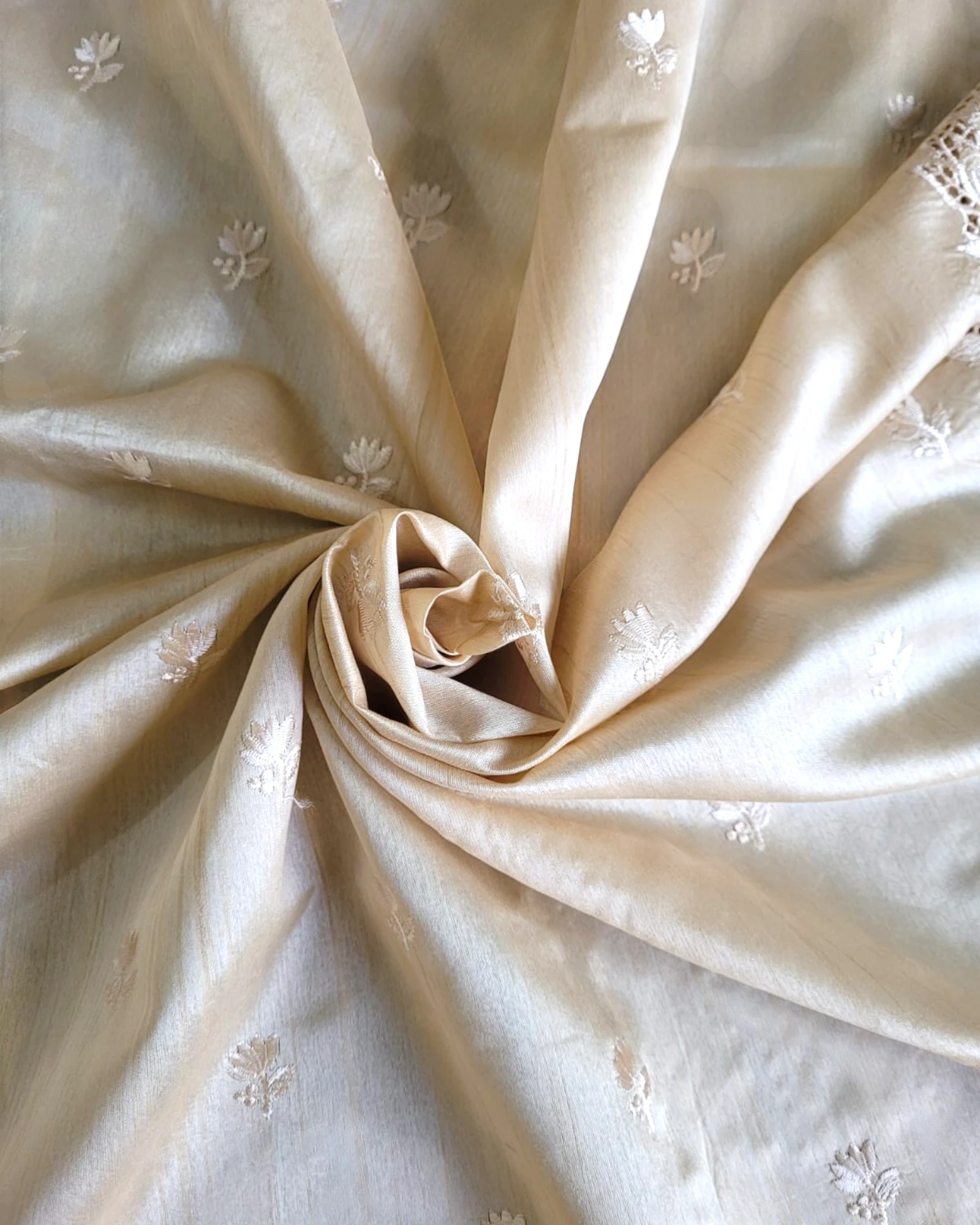 Ivory Mahi Tussar saree