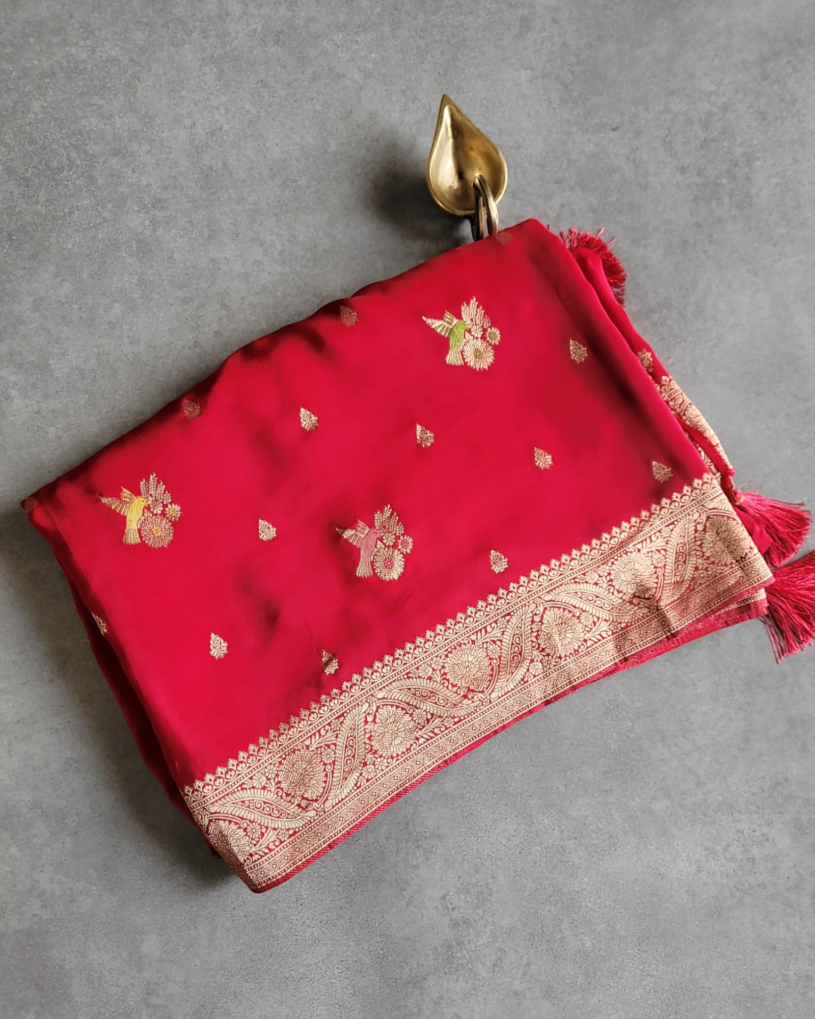 Ruby Nirvi Banarasi Crepe Saree