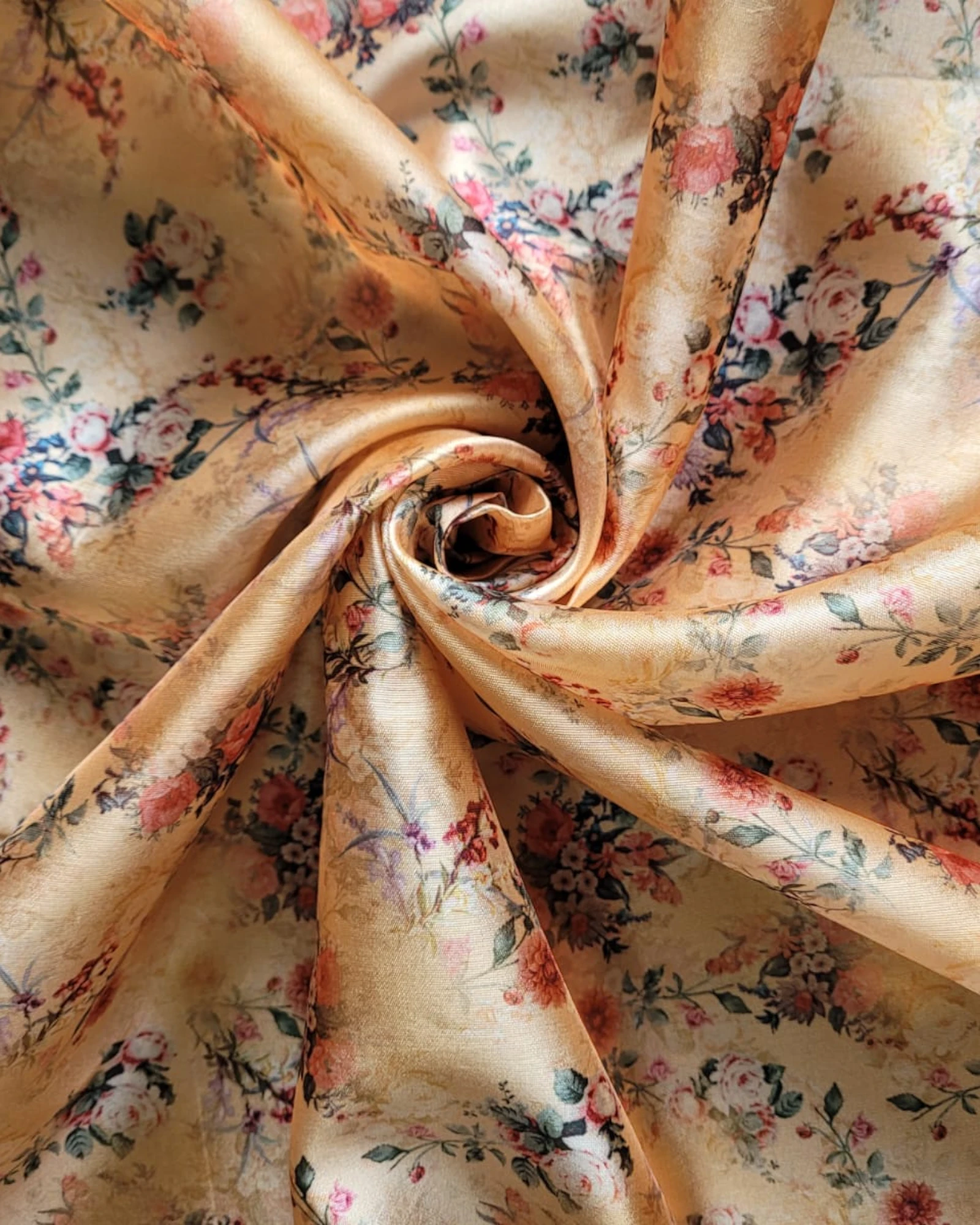 Gold Amrita Viscose Saree