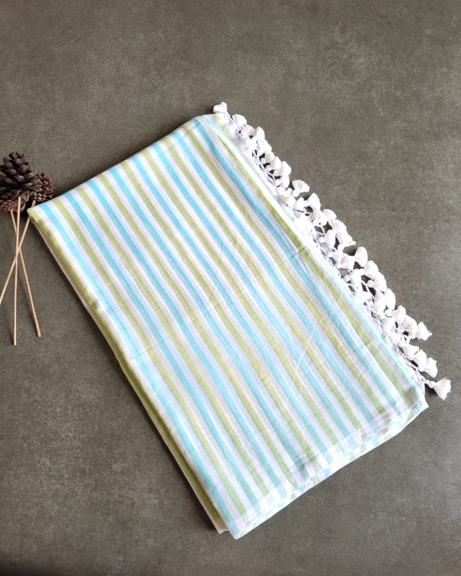 Green Dori Mulmul Saree