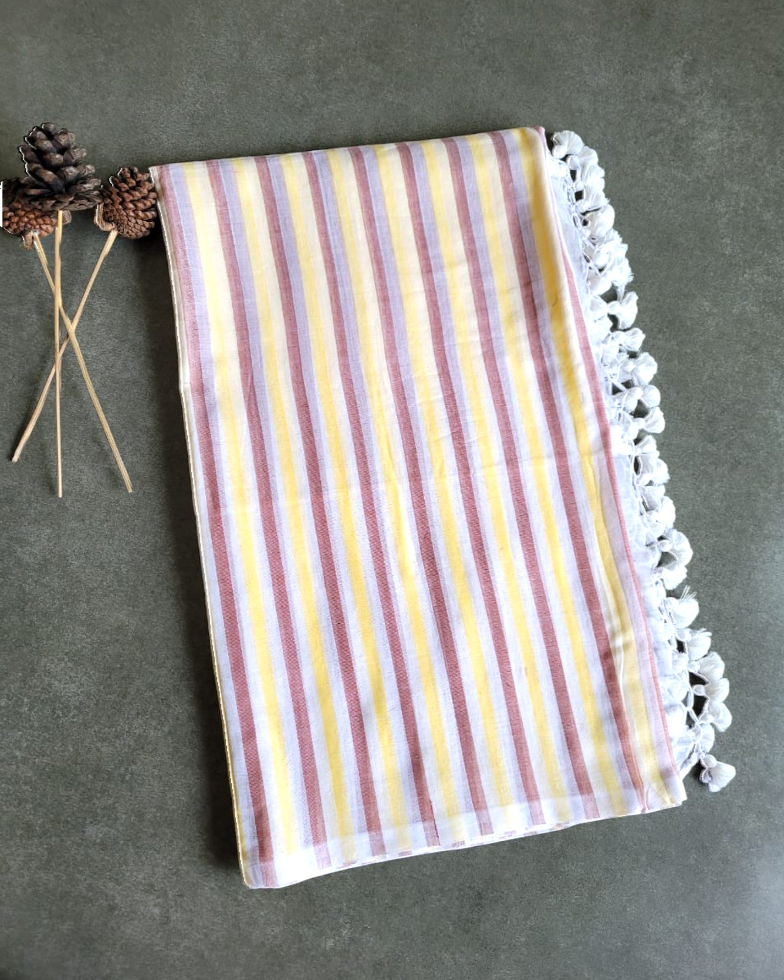 Yellow Dori Mulmul Saree