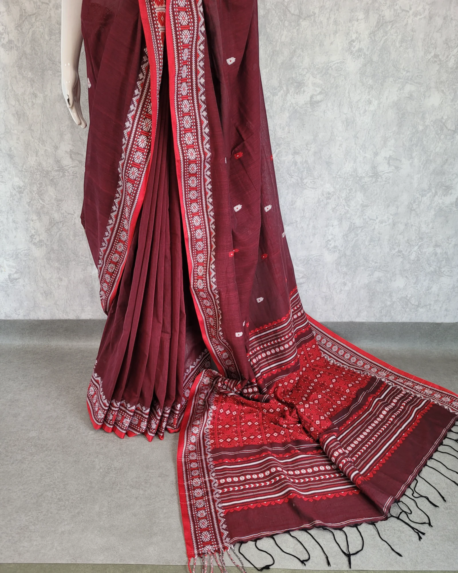 Red Rhytmn Cotton Saree