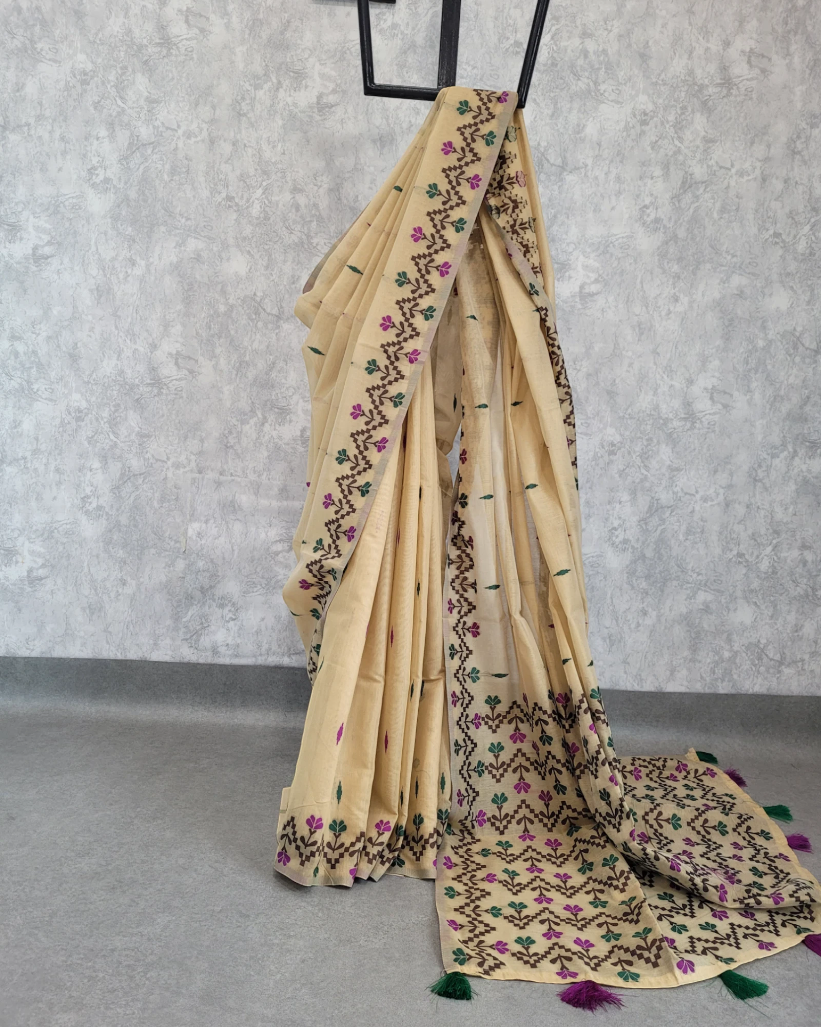Cream Karuna Saree