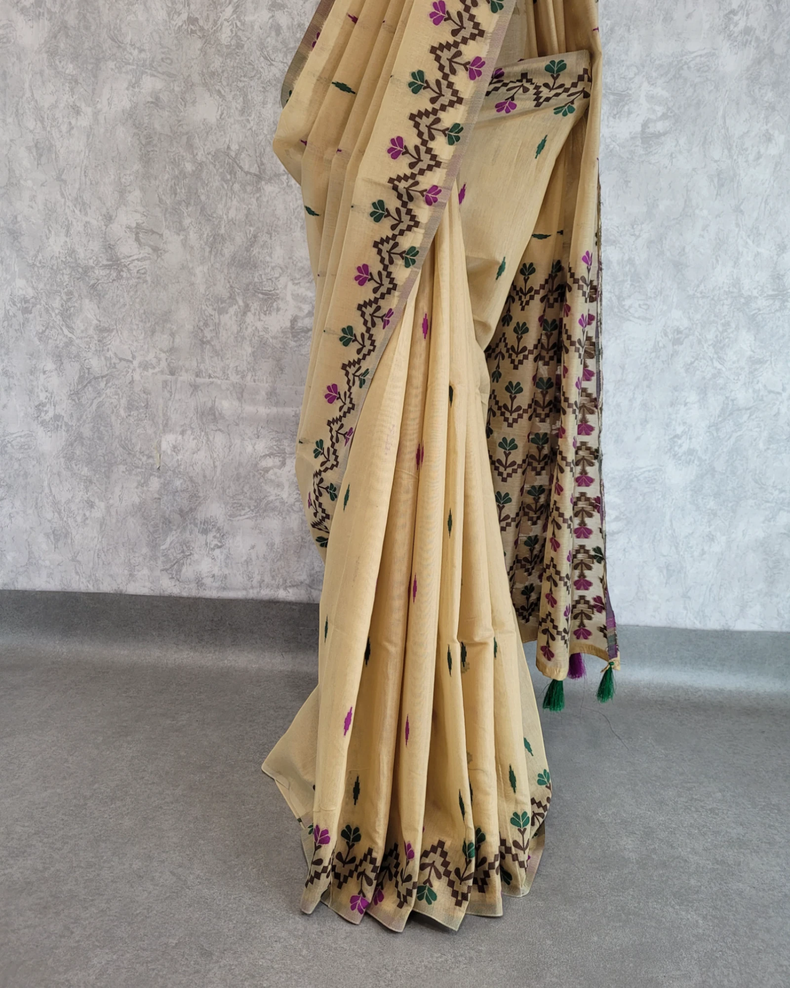 Cream Karuna Saree