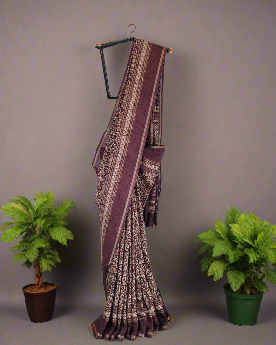 Carmine Krisha Synthetic saree