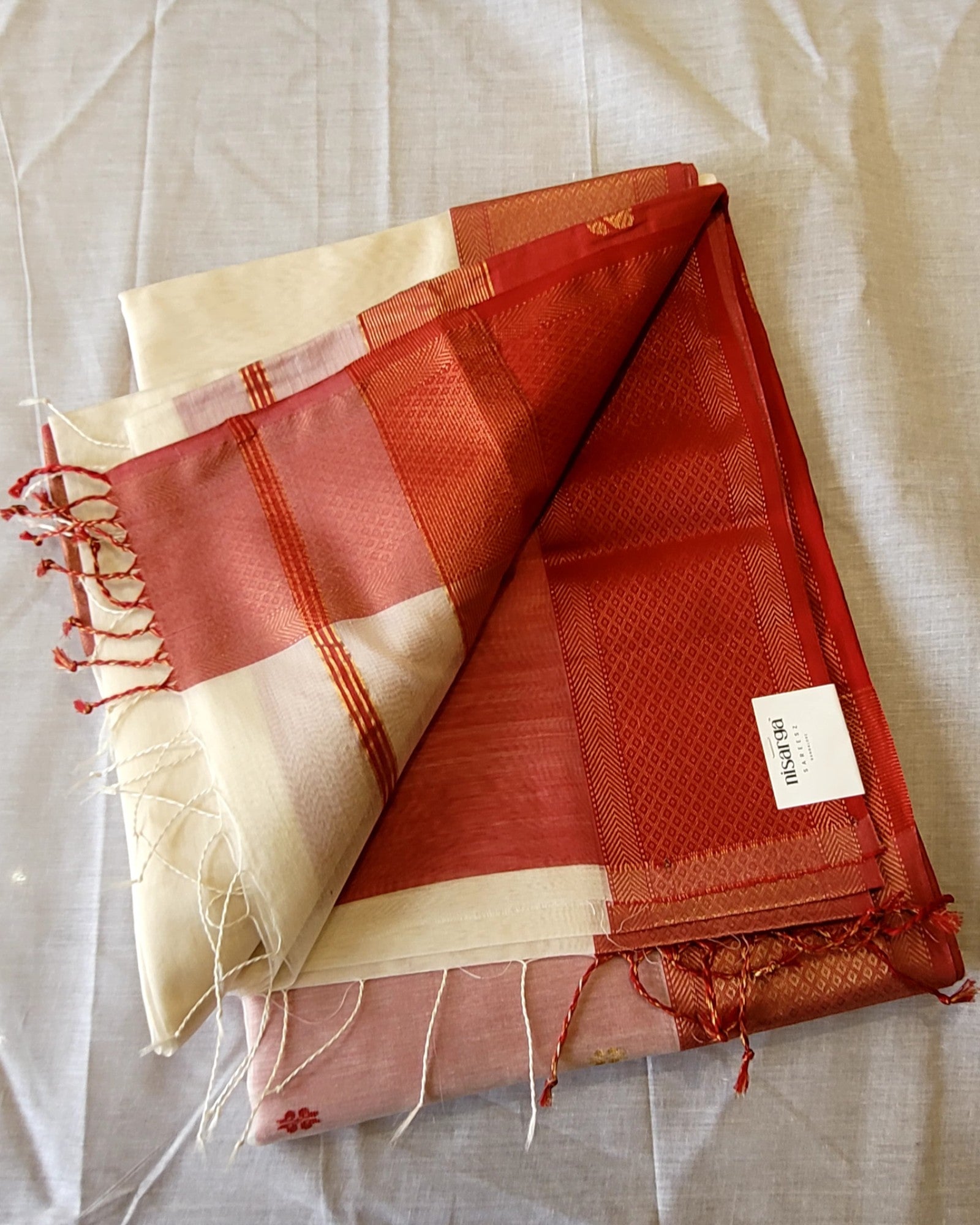 Maheshwari Lotus Saree
