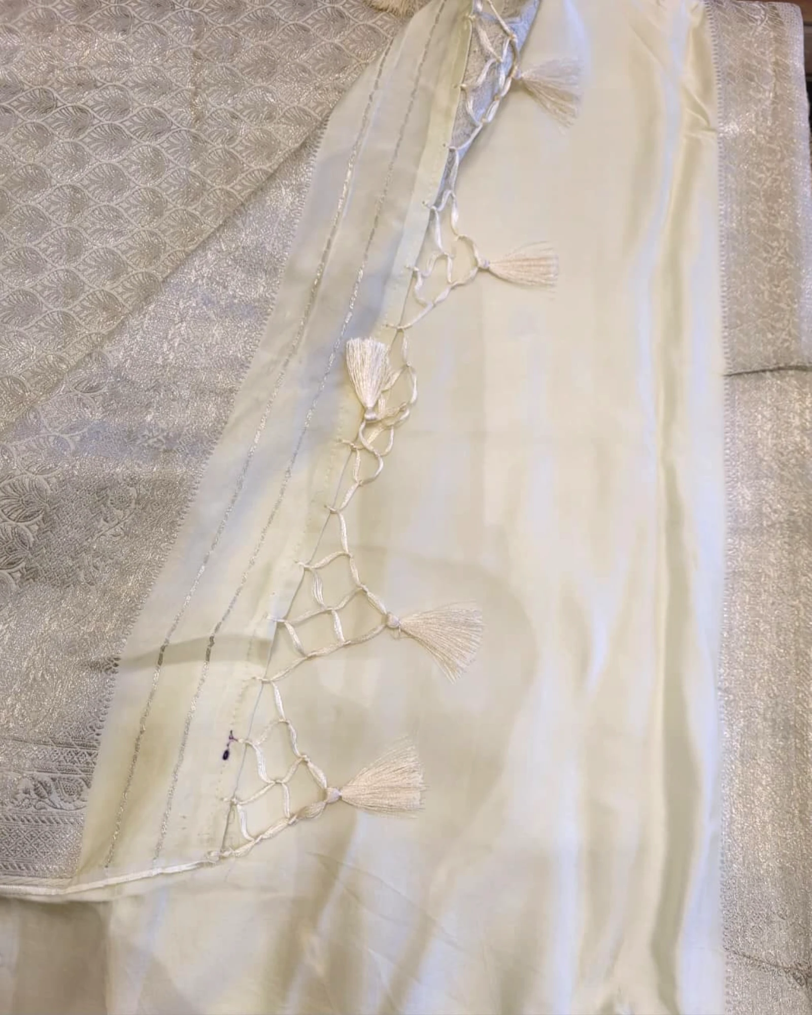 White Kusum Banarasi Satin Saree