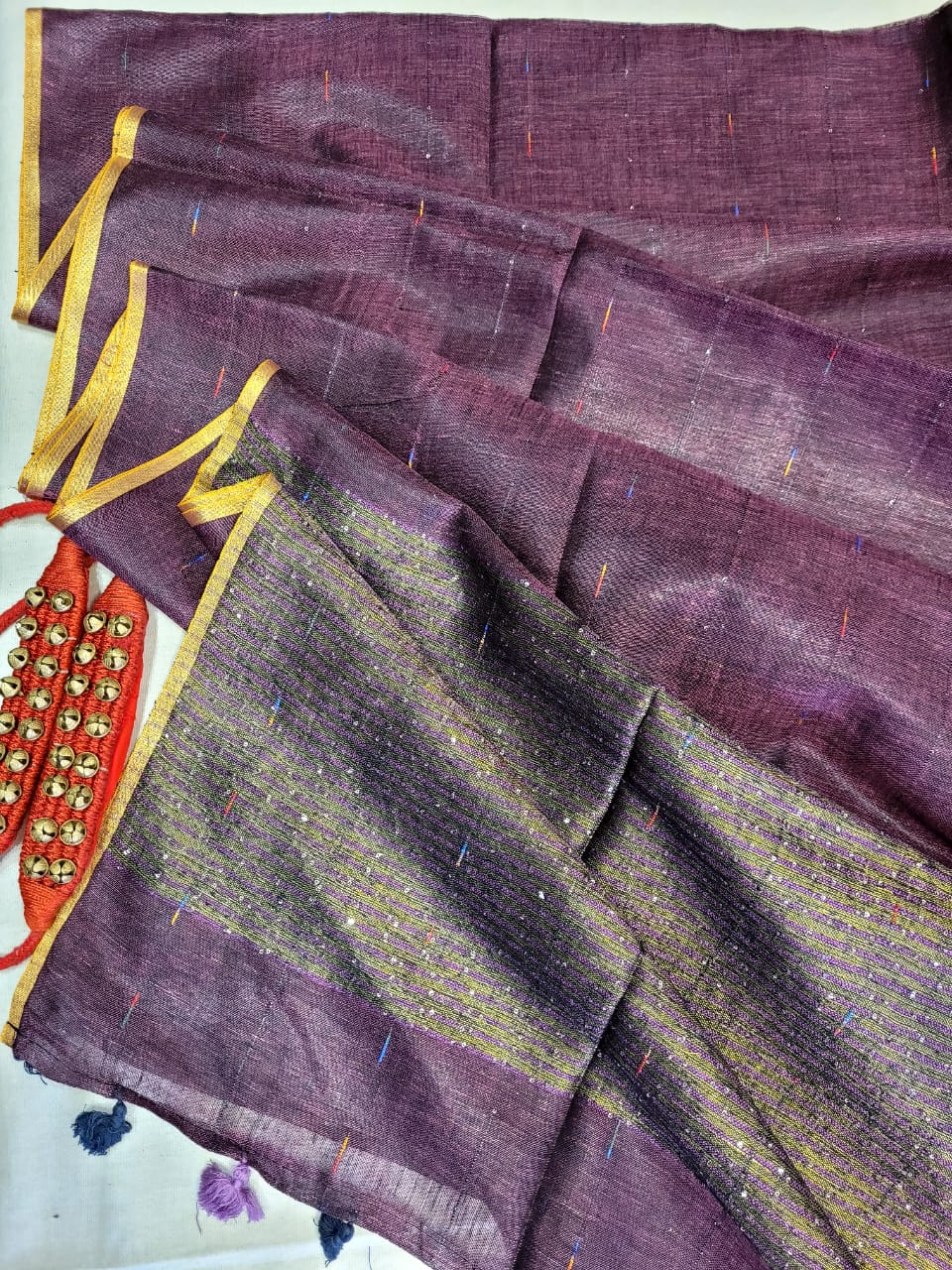 Magenta Mayuri Linen Saree