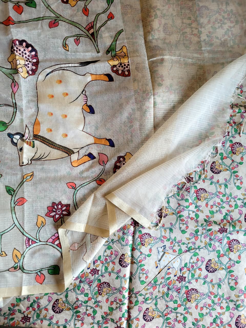 White 2_4 Semi Tussar Applique Saree ST001