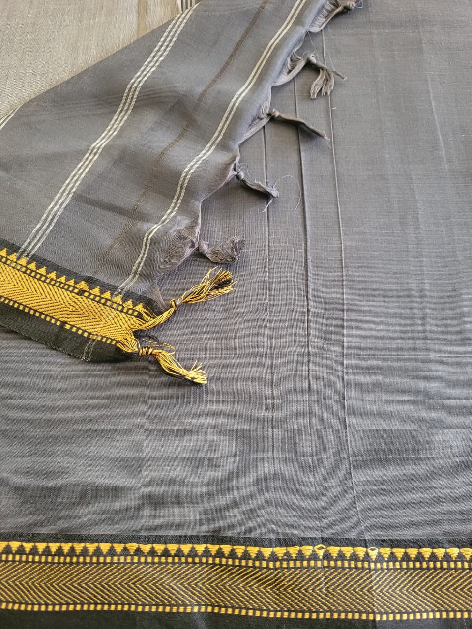 Gray Narayanpet Cotton Saree
