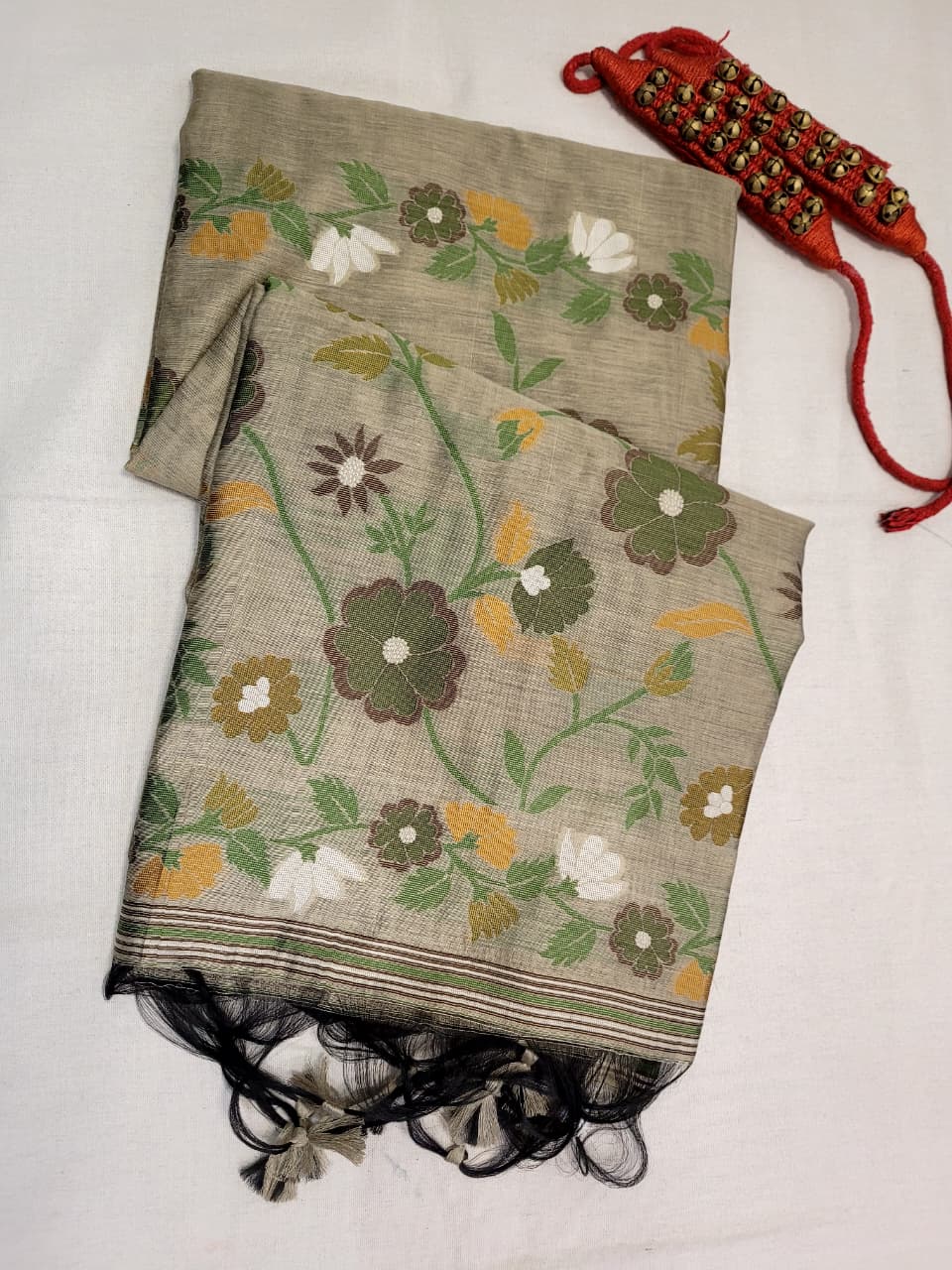 Biege Isha3 Cotton saree