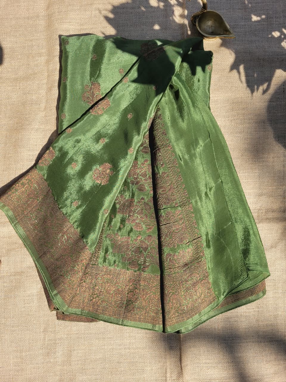 Olive green Riddhi Crepe Saree