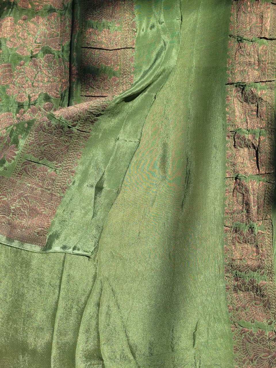Olive green Riddhi Crepe Saree