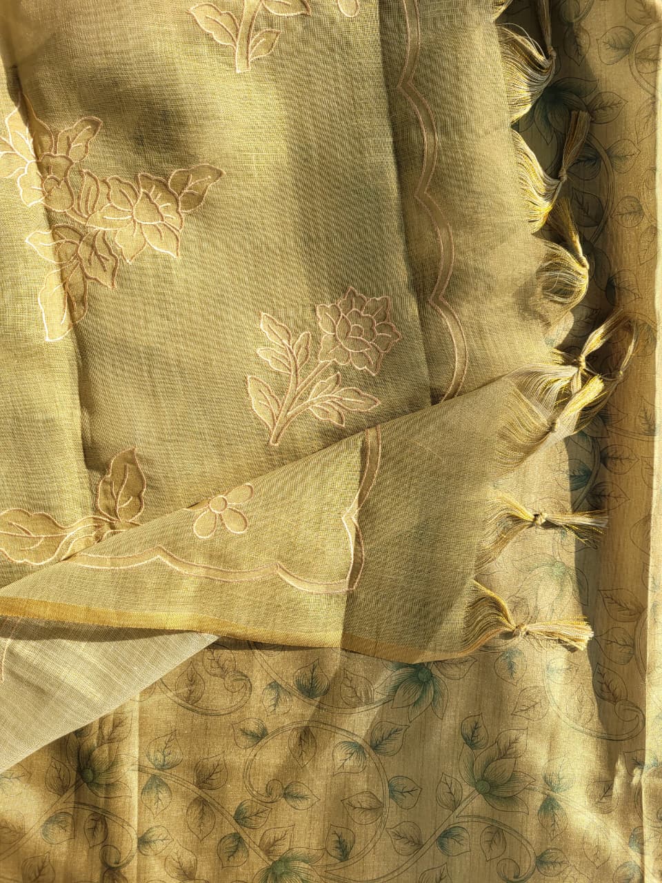 Green Ishani  Linen Tissue saree