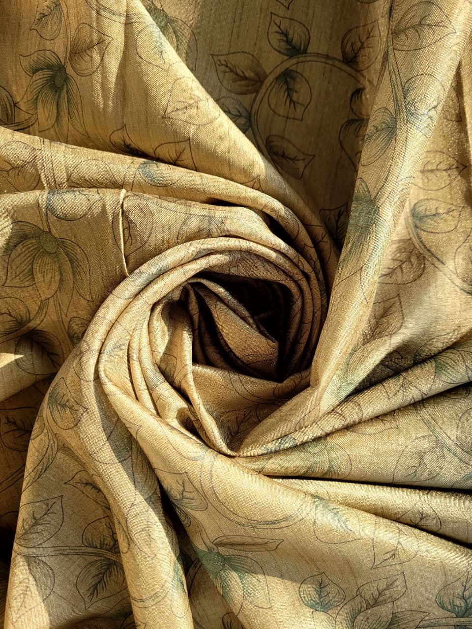 Green Ishani  Linen Tissue saree